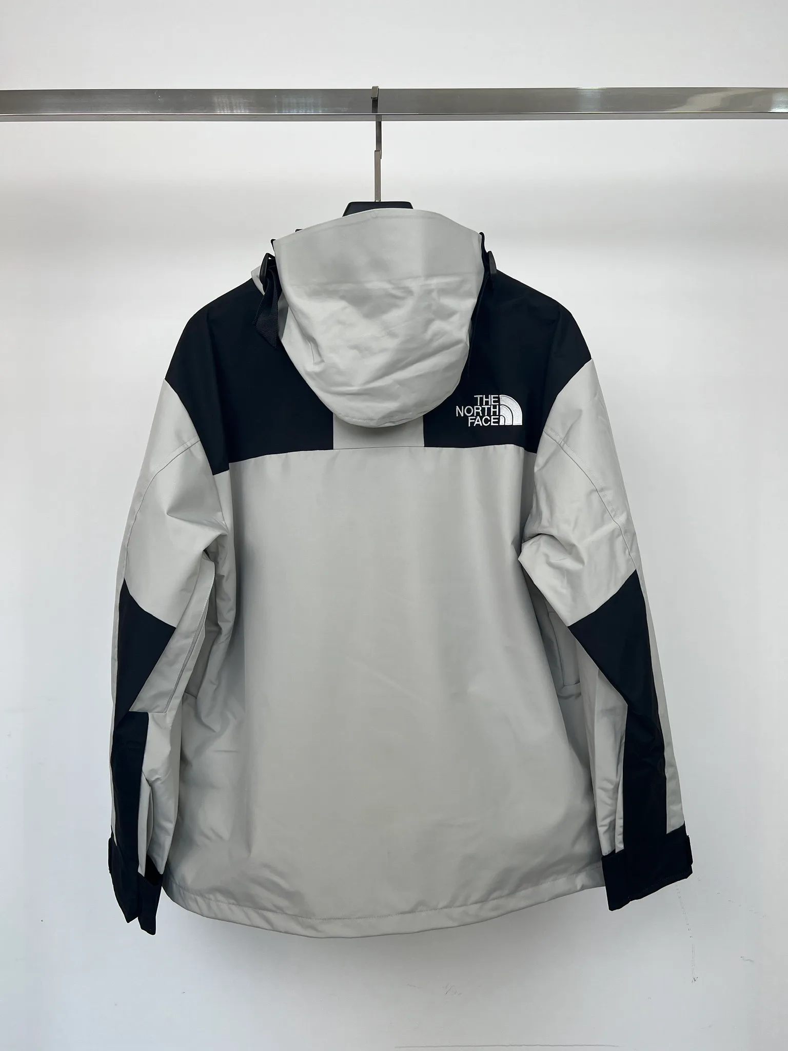 Куртки И Пуховики Женские The North Face 18416109