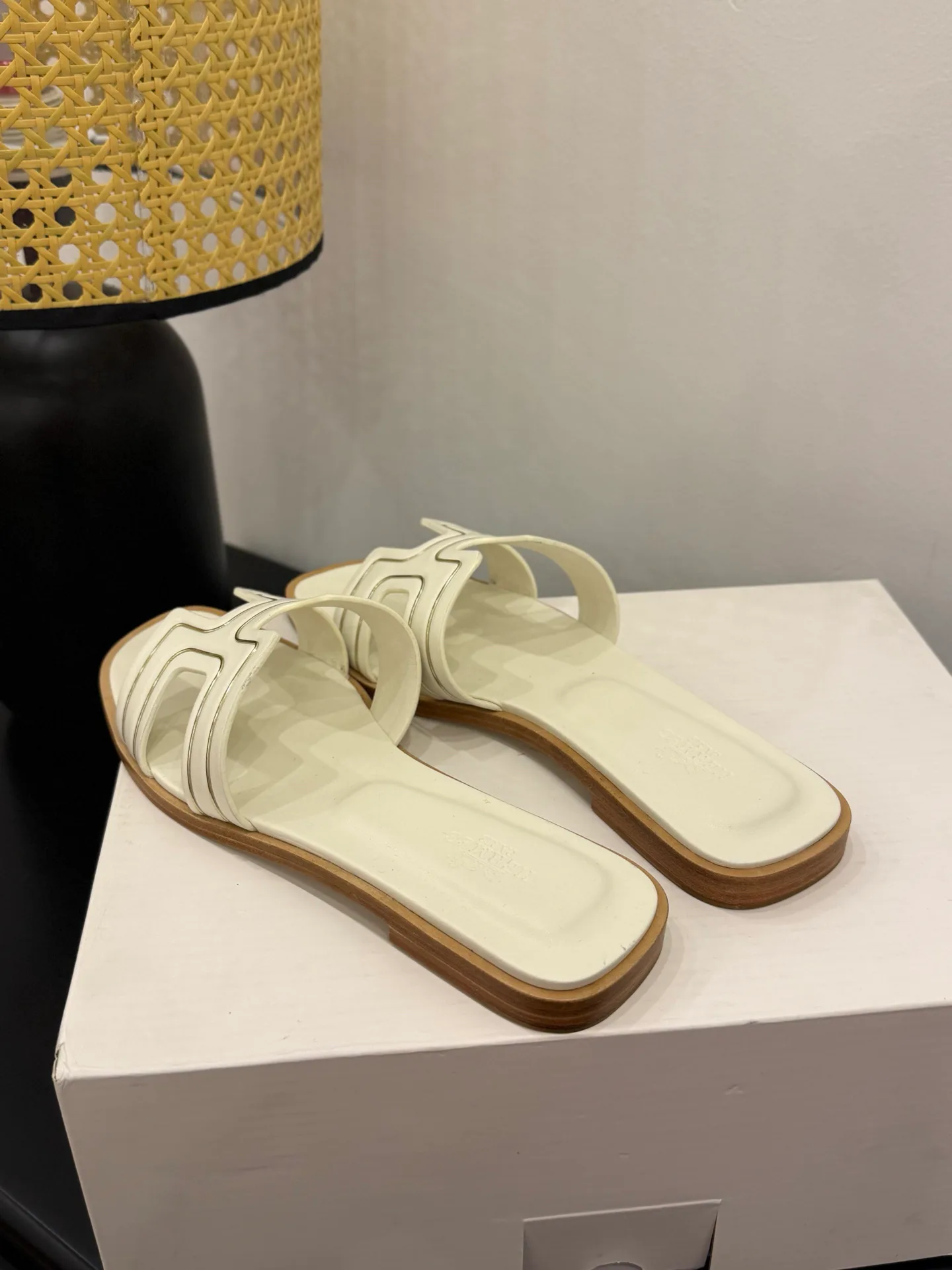 Шлепанцы Женские Hermes 11756780