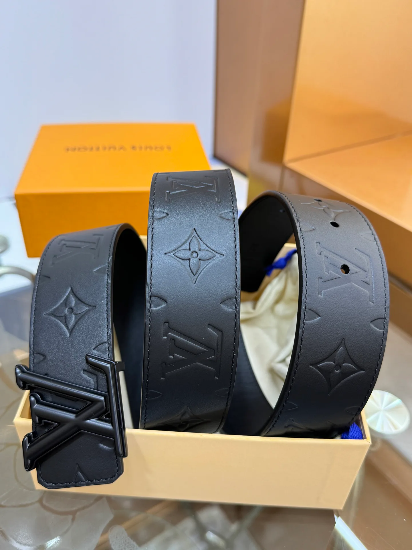 Ремни Louis Vuitton 14066147