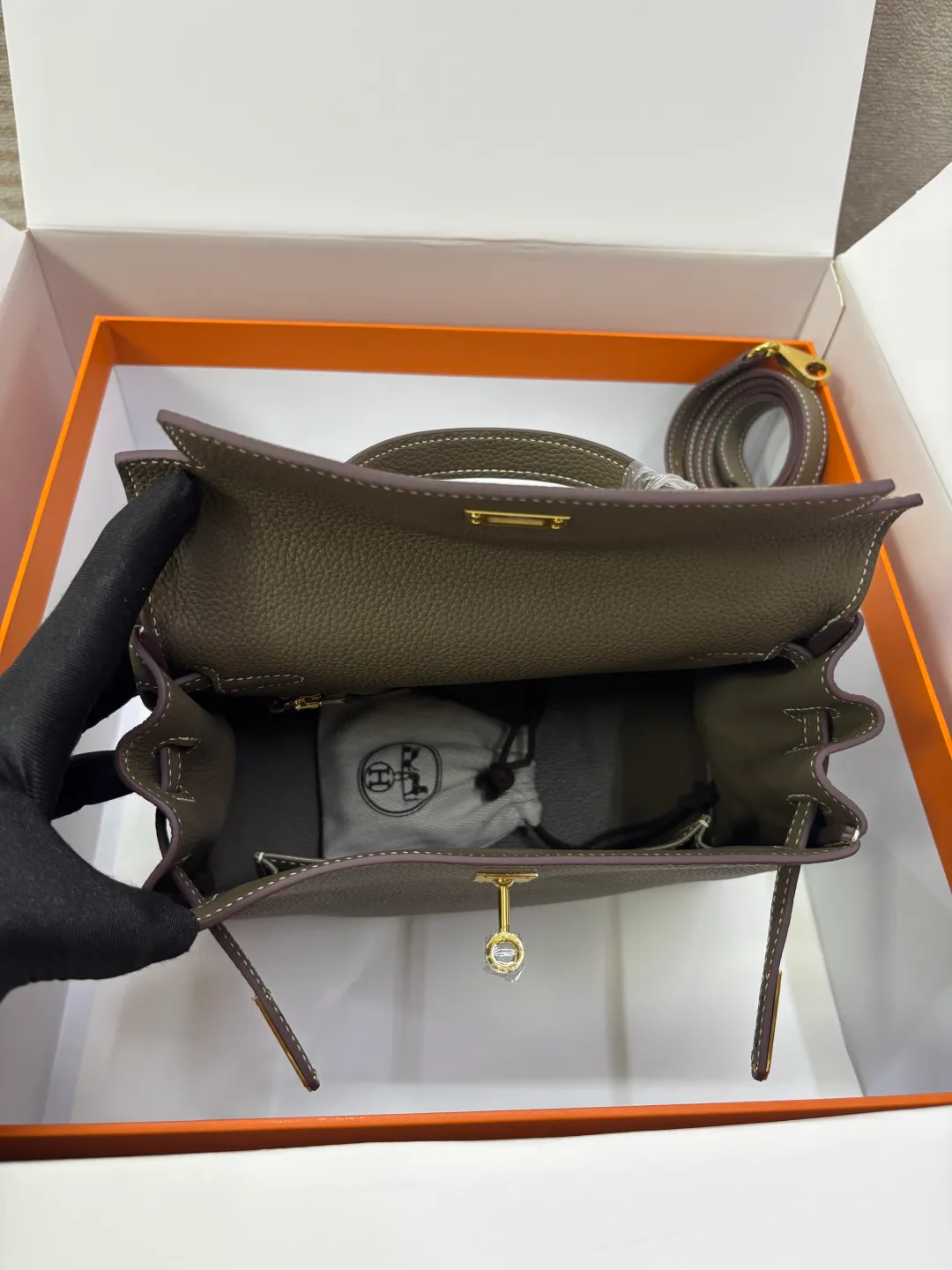 Классические Сумки Женские Hermes 17694275
