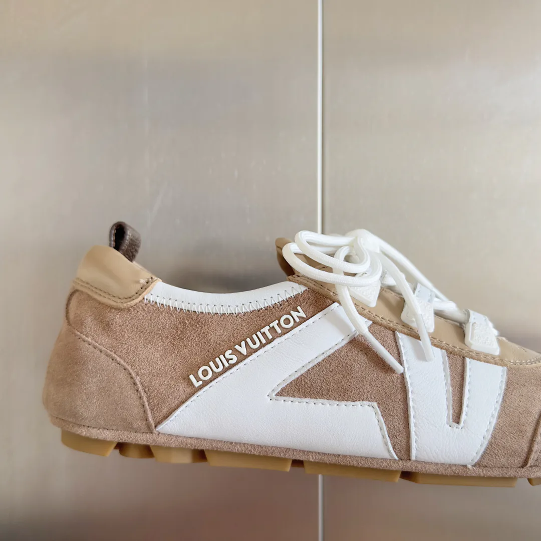 Кроссовки Женские Louis Vuitton 3098167