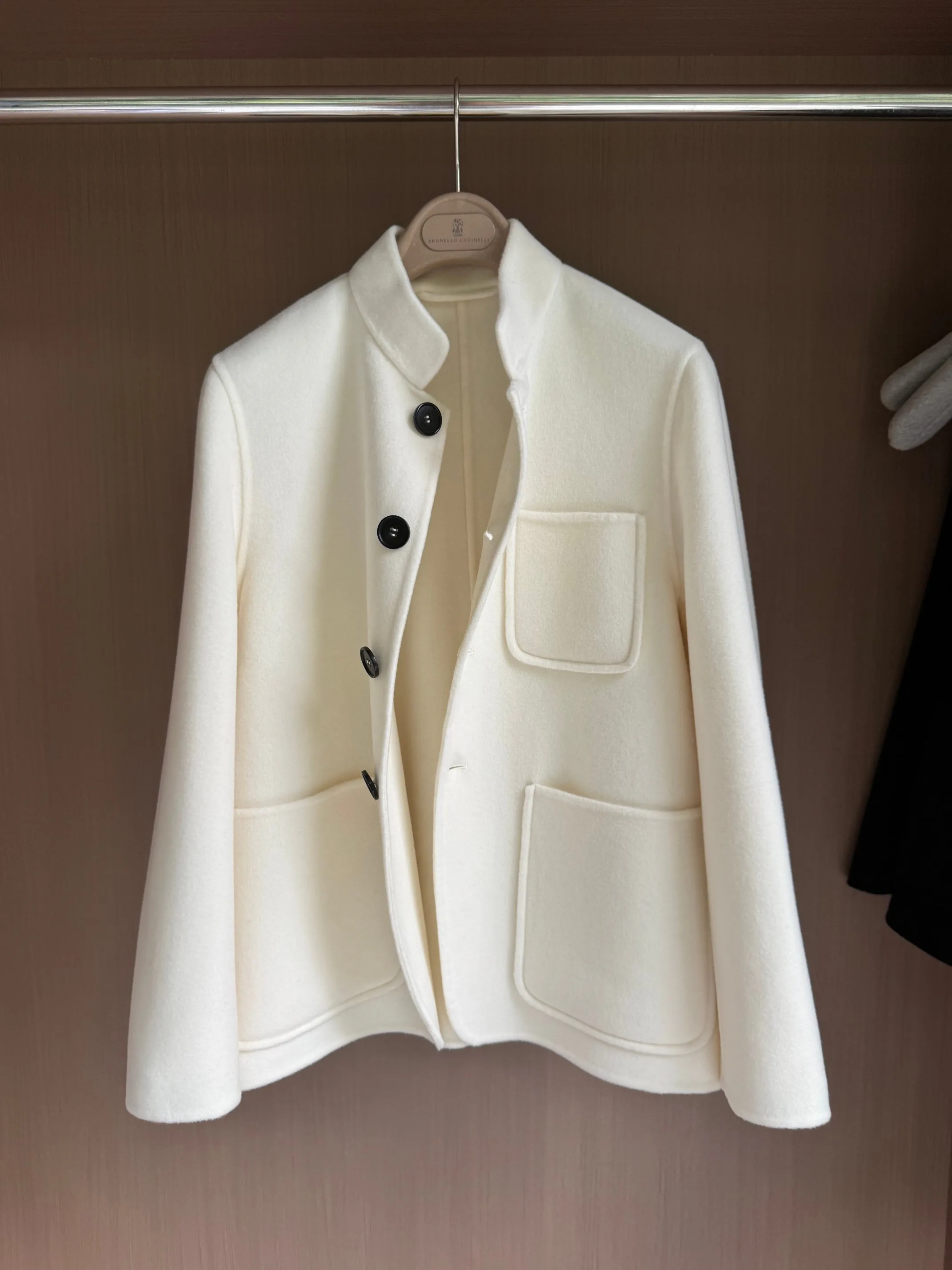 Пальто Женские Loro Piana 18050612