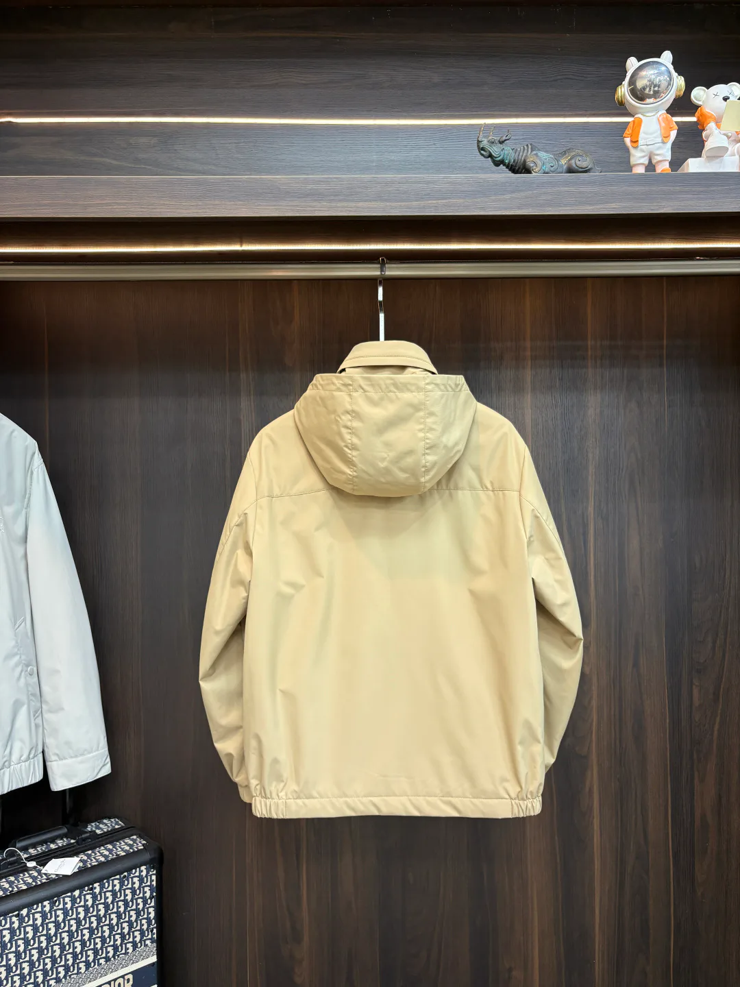 Куртки И Пуховики Женские Burberry 18157293