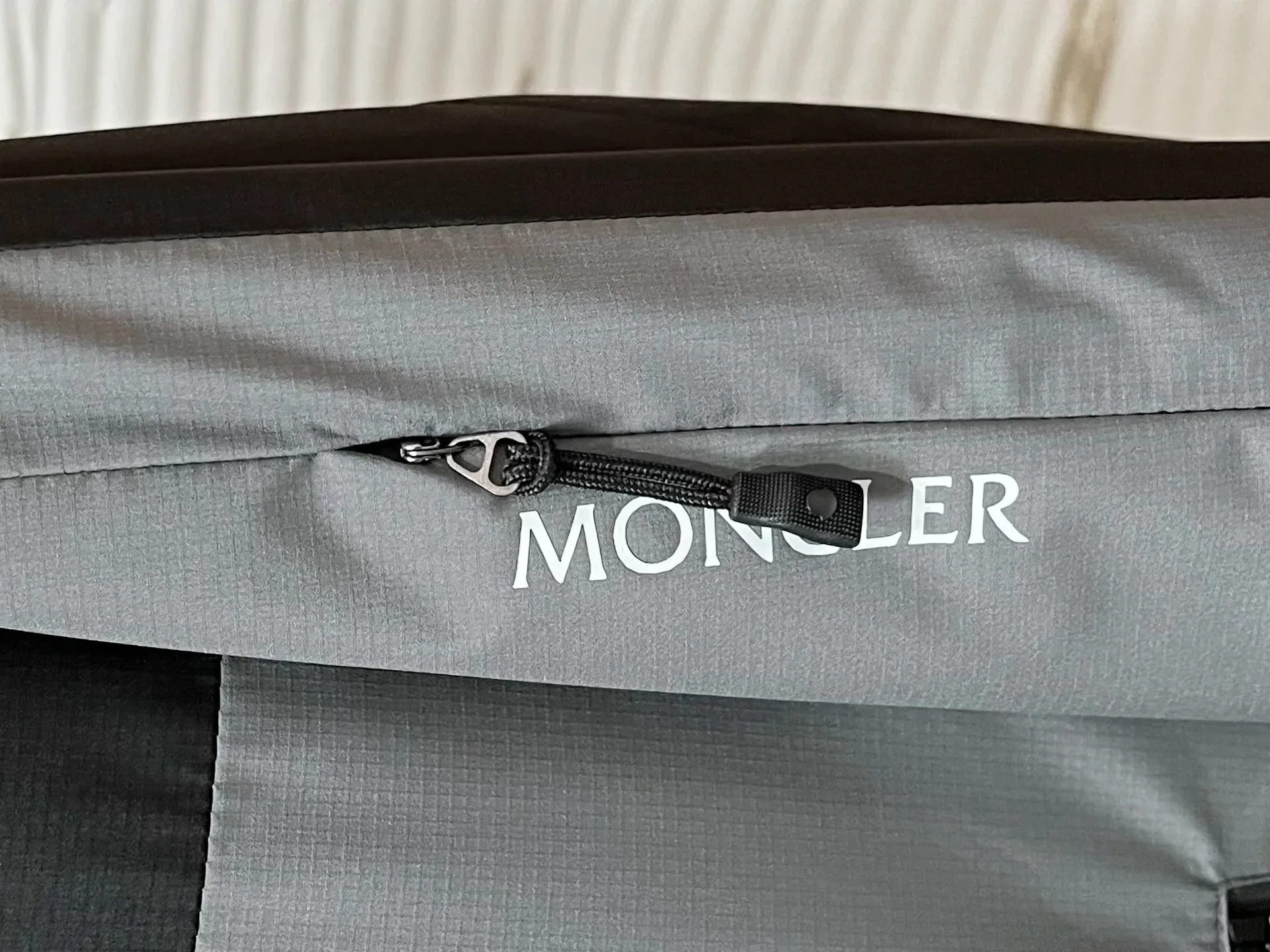 Куртки И Пуховики Мужские Moncler 27399