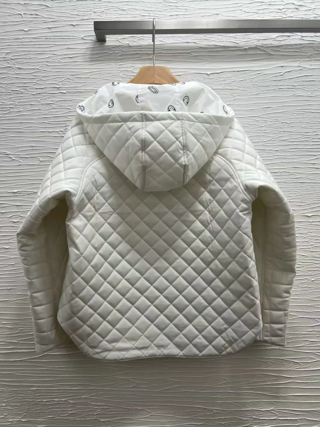 Куртки И Пуховики Женские Hermes 98506