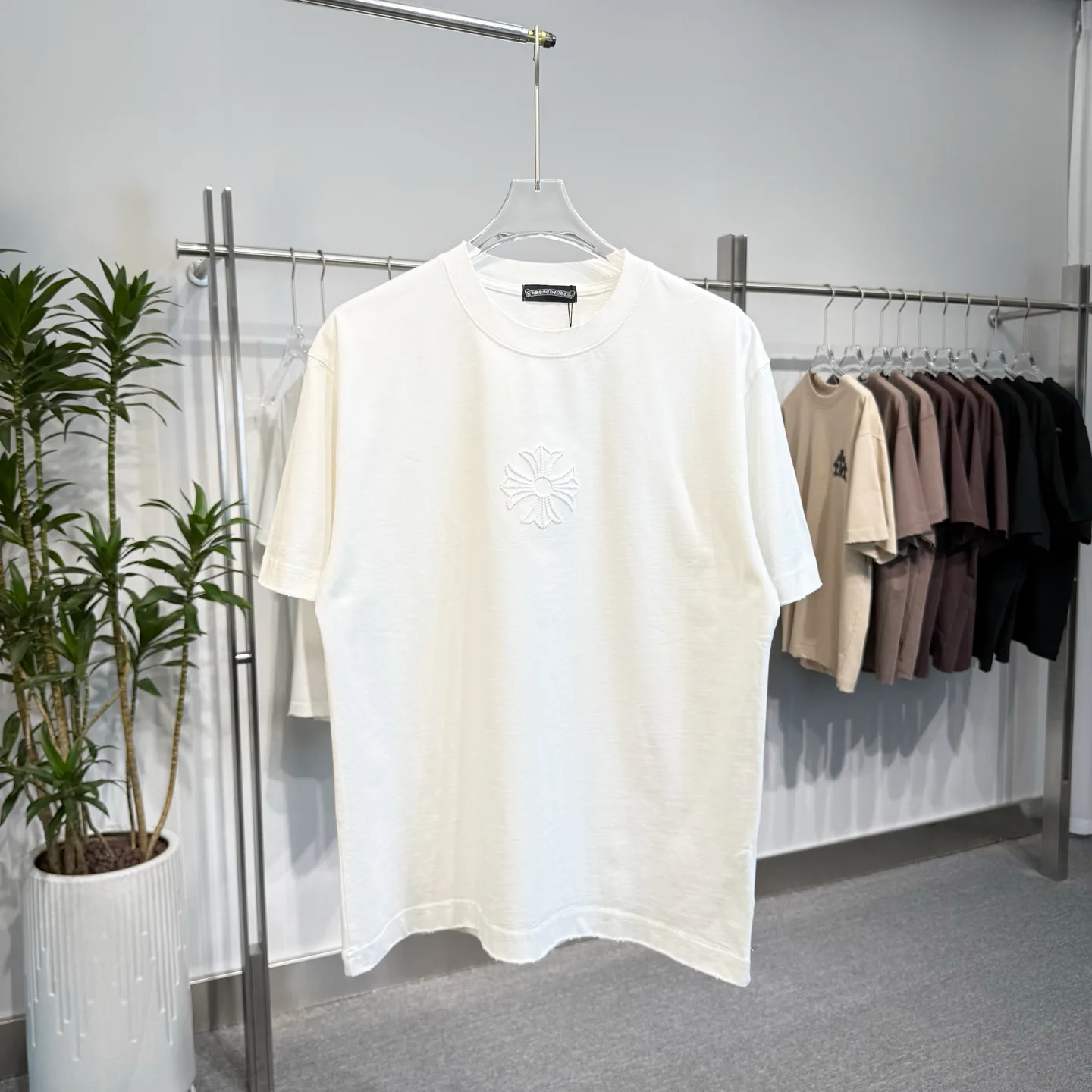 Футболки Женские Chrome Hearts 11350138