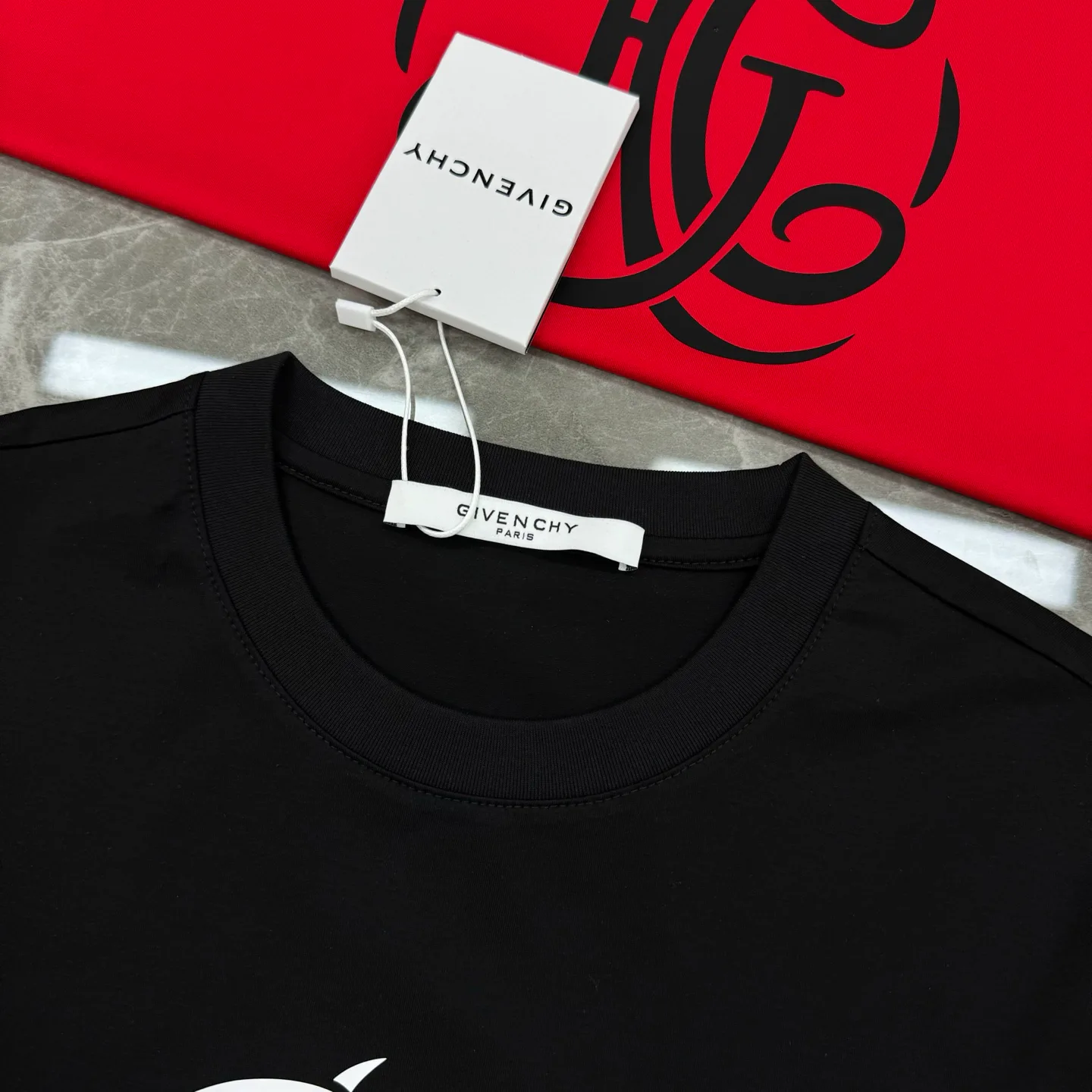 Футболки Женские Givenchy 1234798