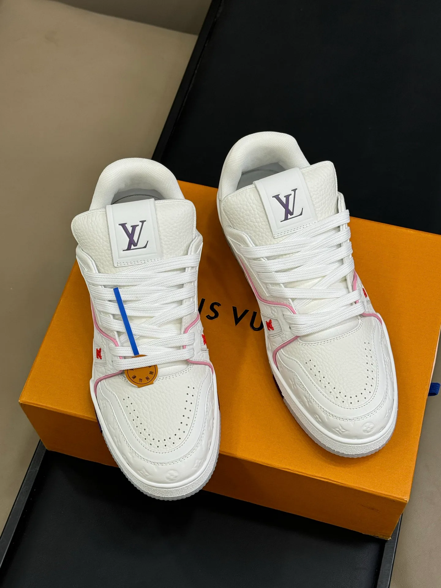 Кроссовки Женские Louis Vuitton 48654