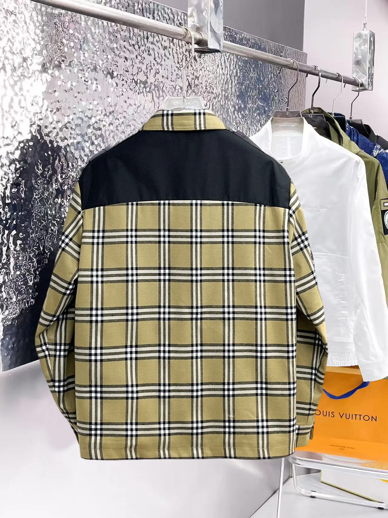 Куртки И Пуховики Мужские Burberry 9352282