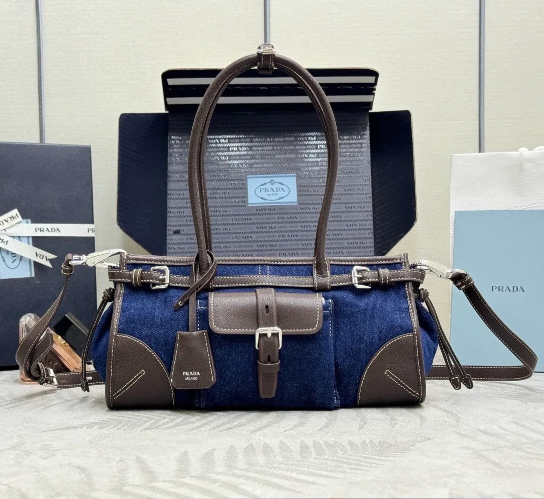 Сумки На Ремне Женские Prada 11682104