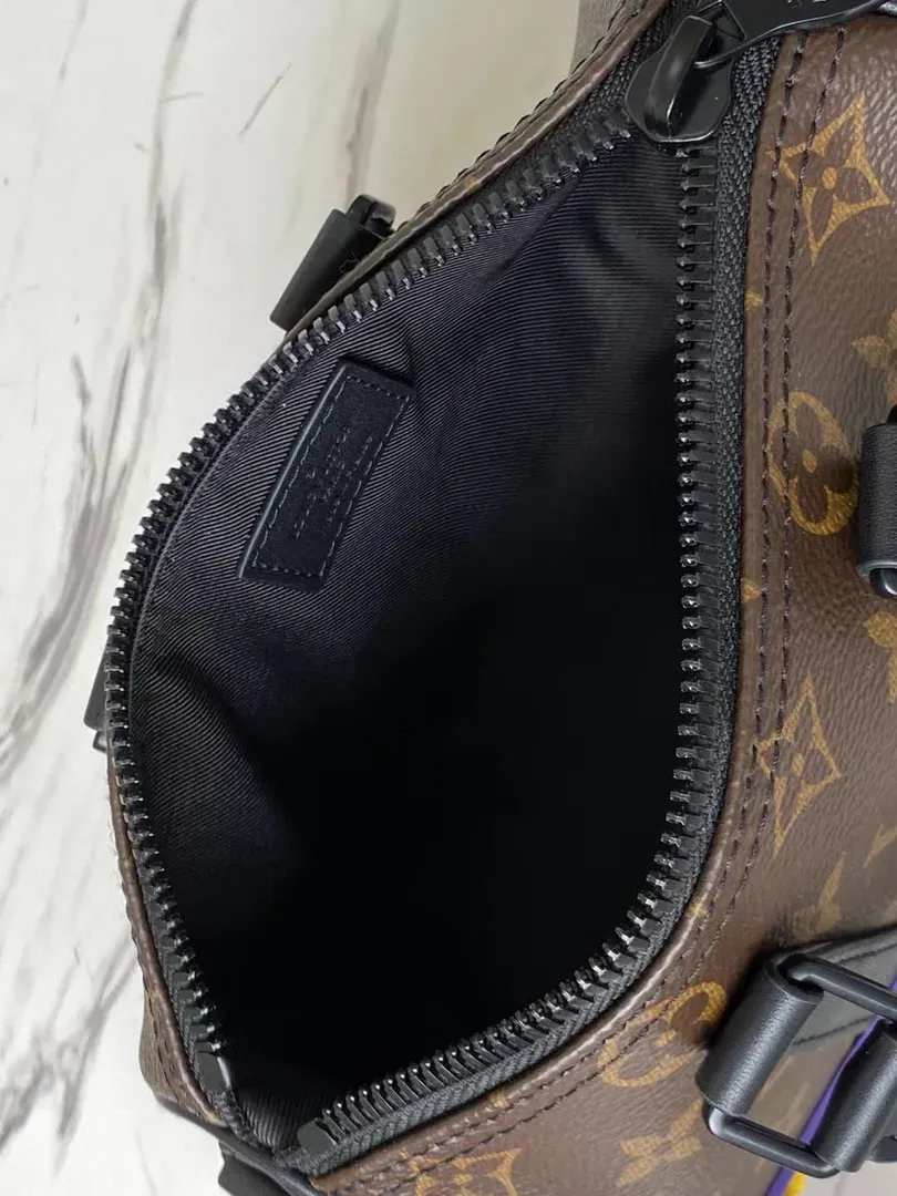 Сумки На Ремне Женские Louis Vuitton 118275