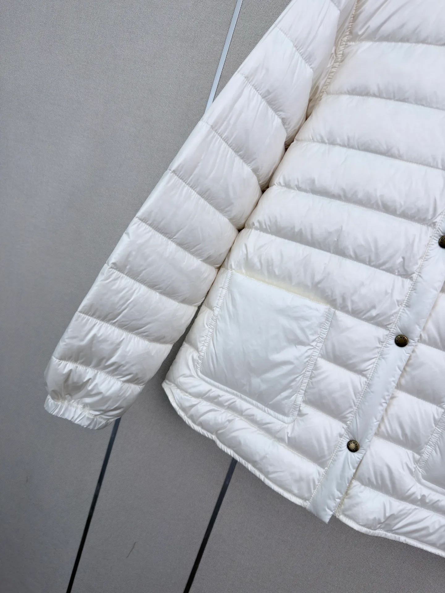 Куртки И Пуховики Женские Moncler 17919457