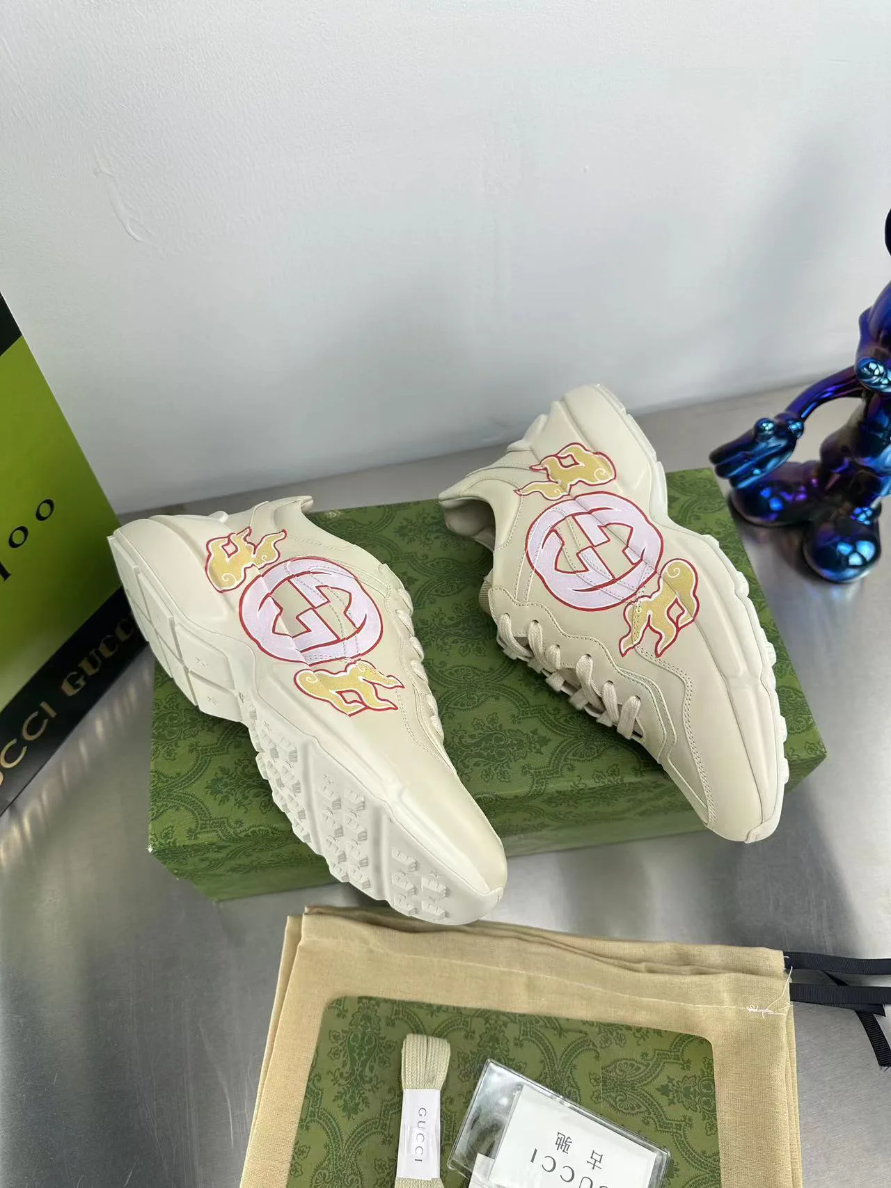 Кроссовки Женские Gucci 4931985