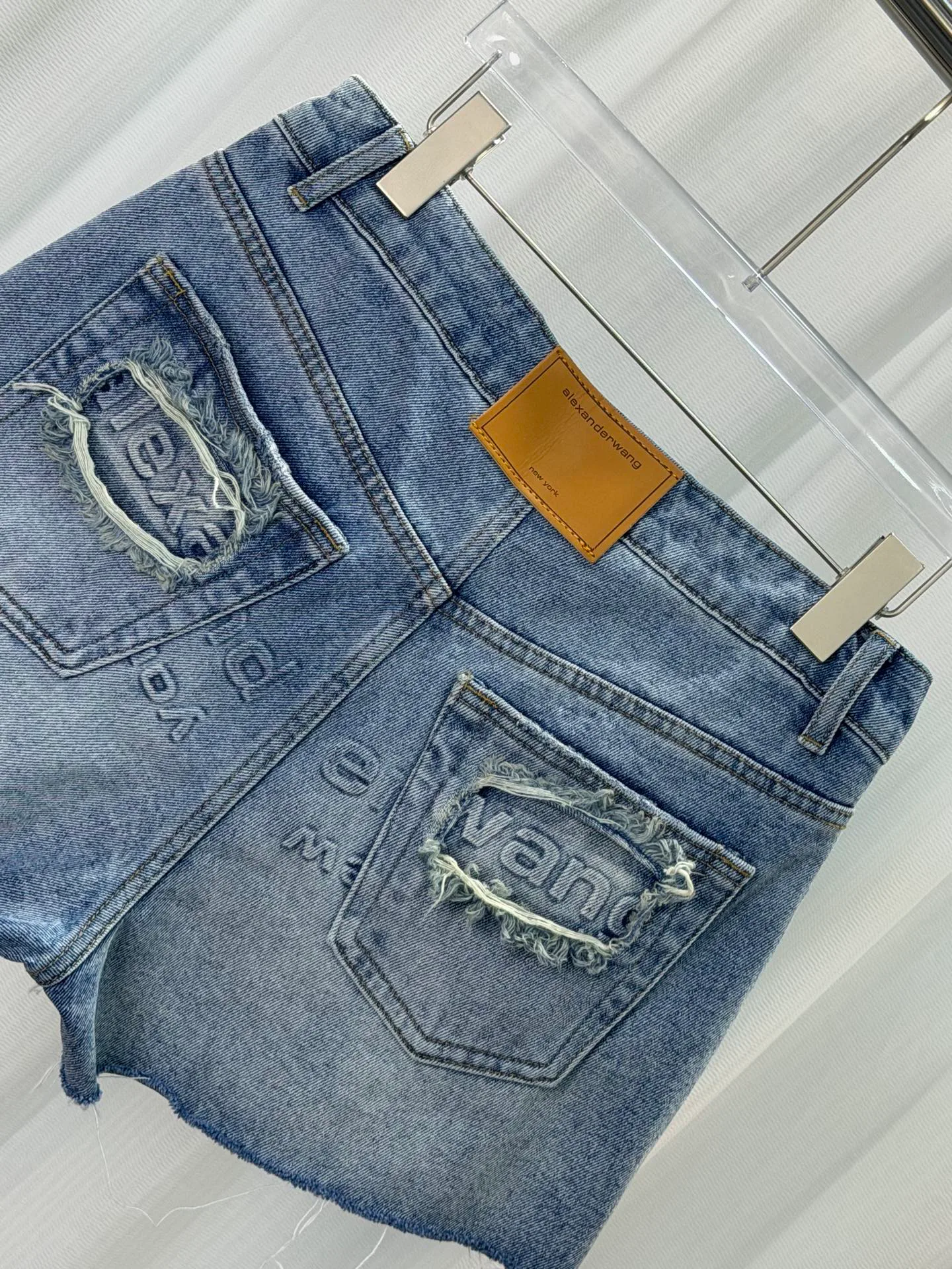 Шорты Женские Alexander Wang 13237513