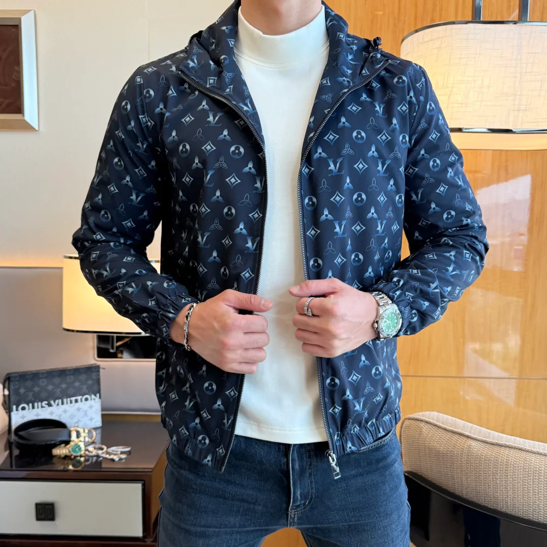 Куртки И Пуховики Мужские Louis Vuitton 9175122