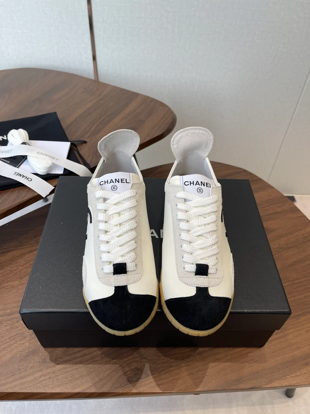 Кроссовки Женские Chanel 11350600