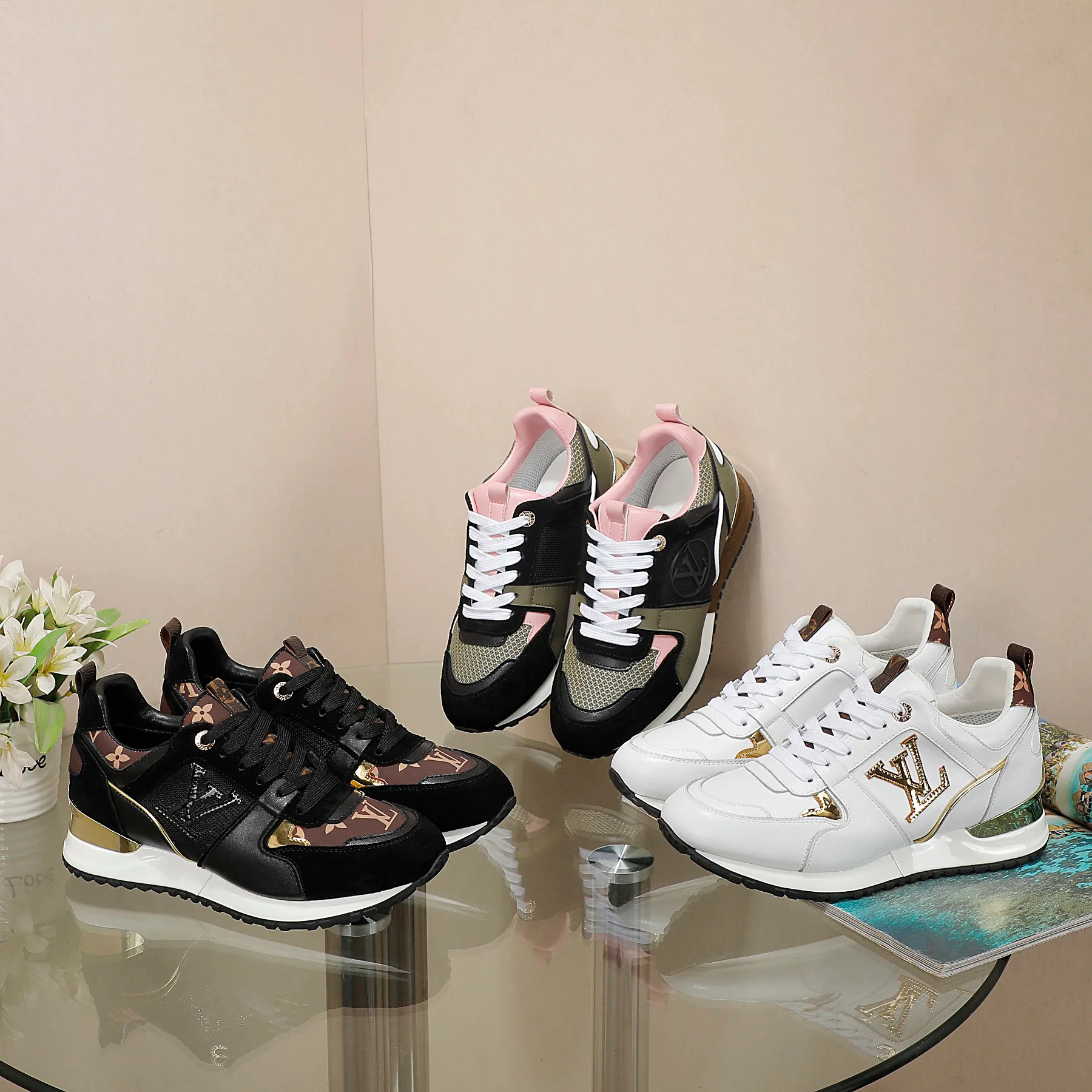 Кроссовки Женские Louis Vuitton 1284509