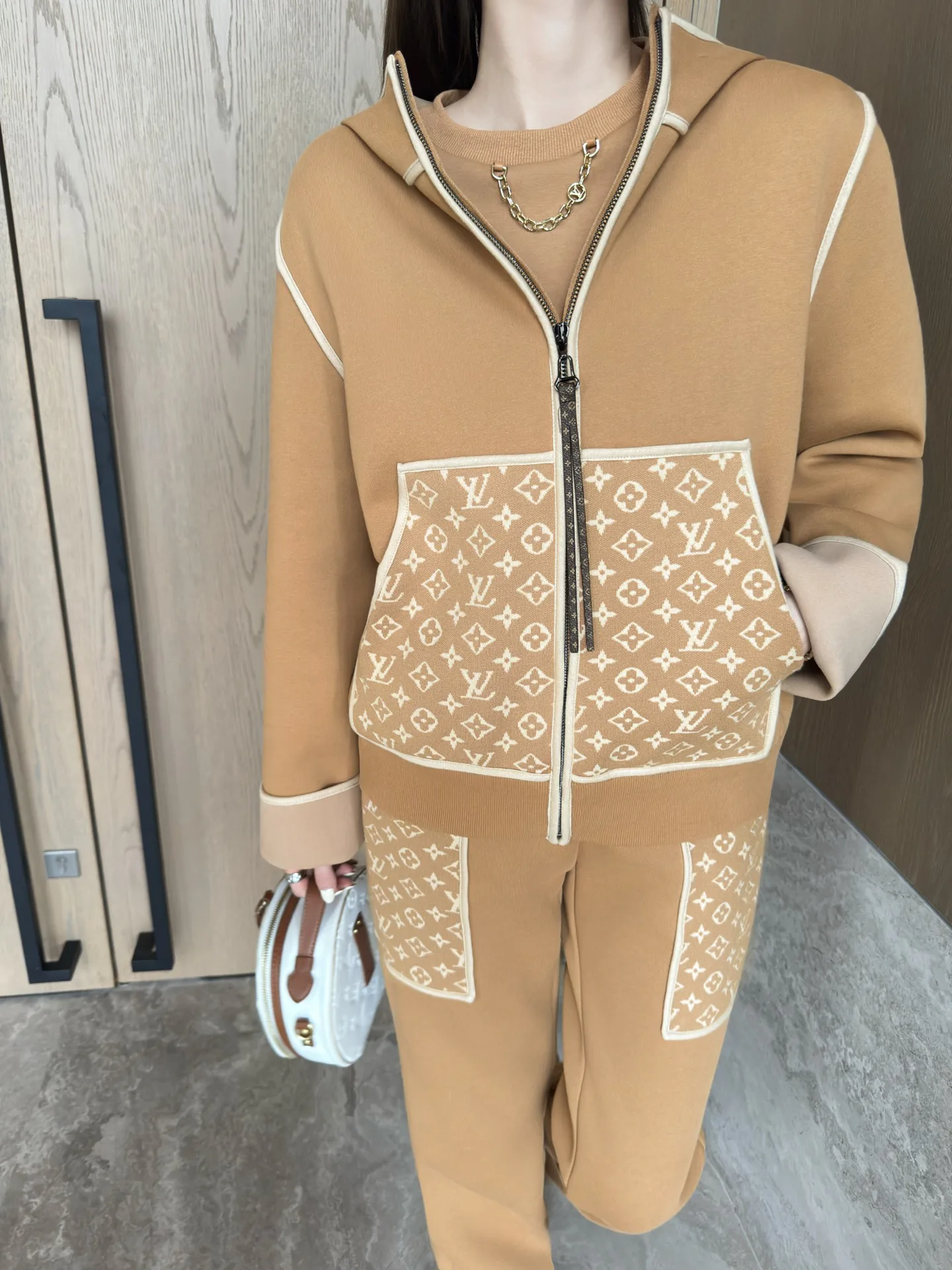 Брюки Женские Louis Vuitton 1817623