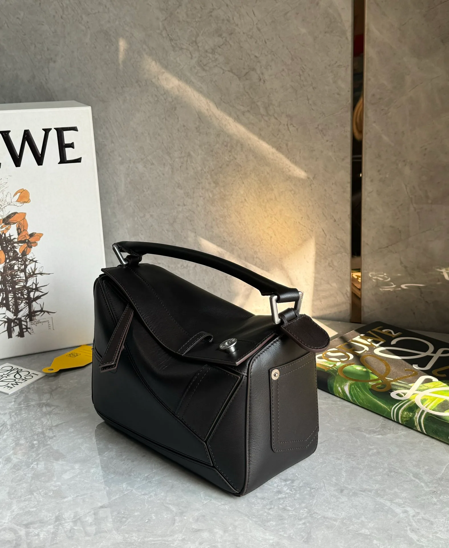 Классические Сумки Женские Loewe 11402843