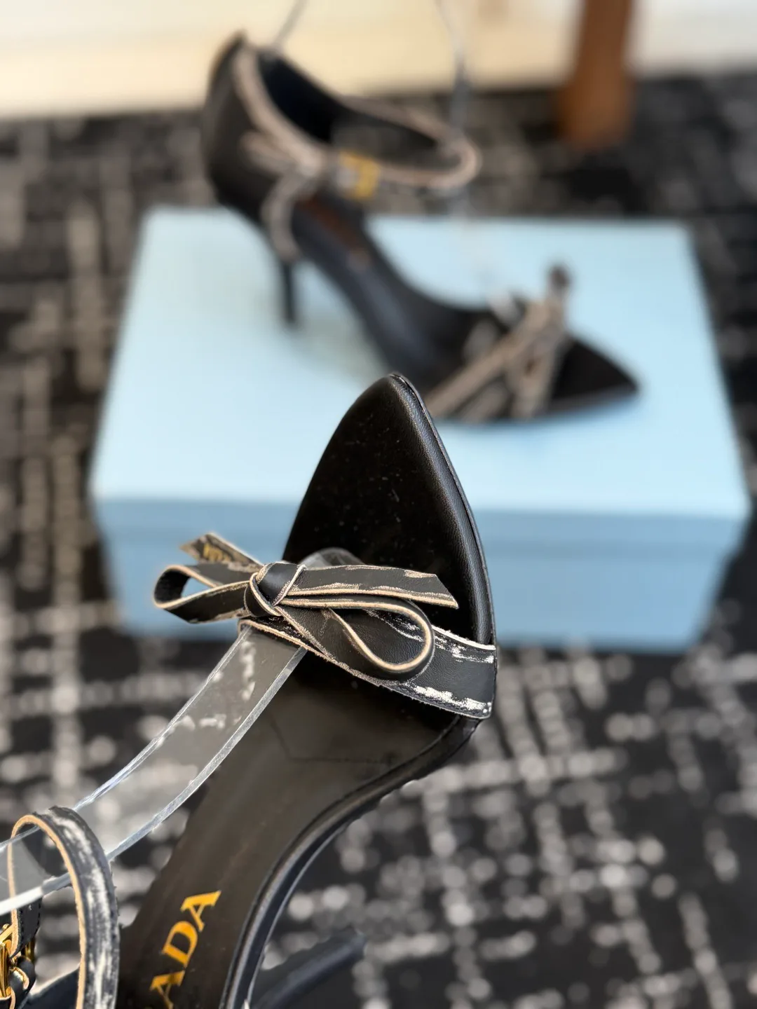 Босоножки Женские Prada 11306093