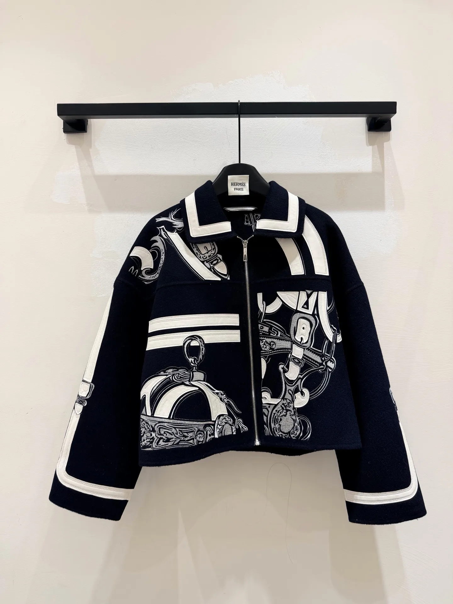 Куртки И Пуховики Женские Hermes 5876333