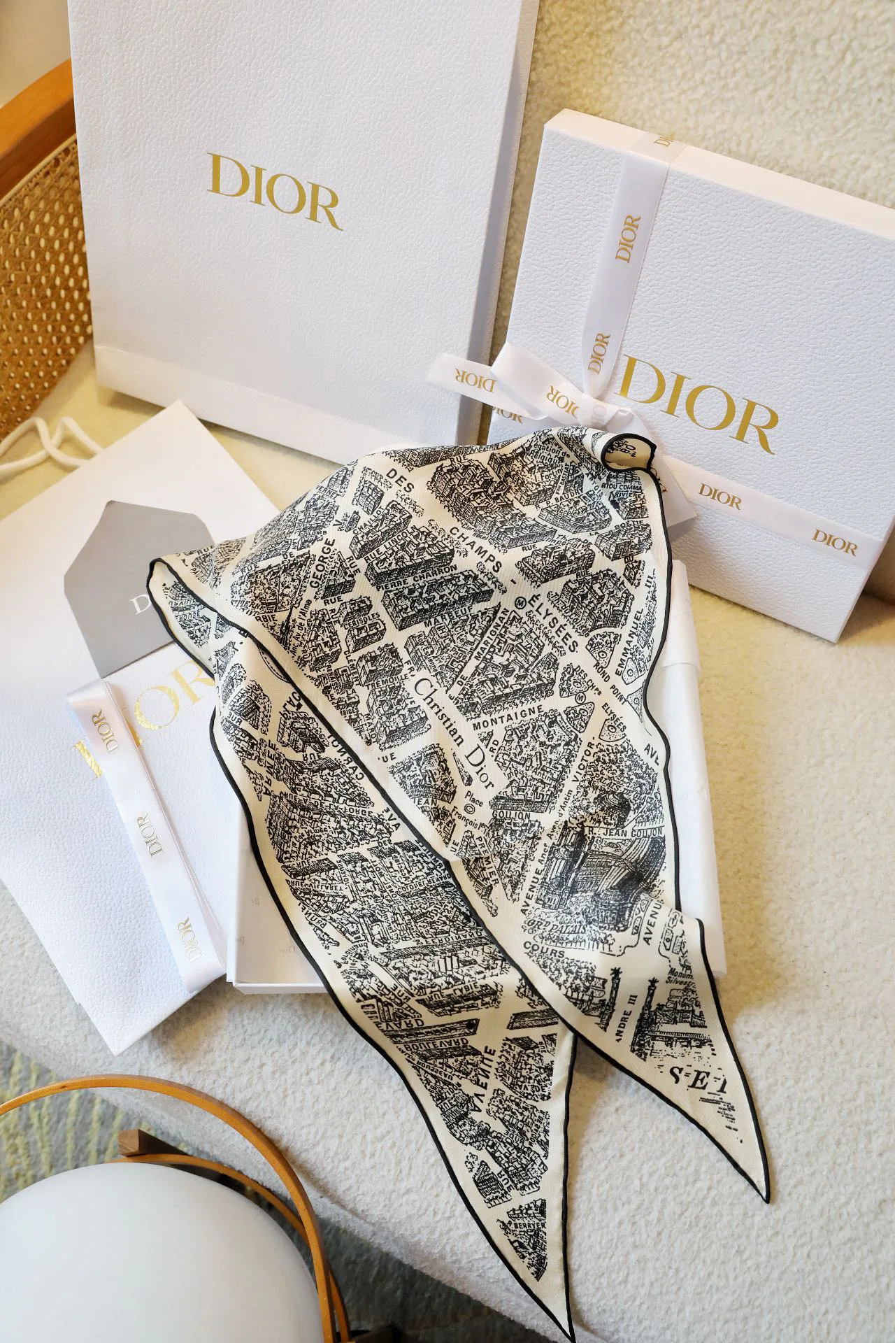 Платки Christian Dior 13954879