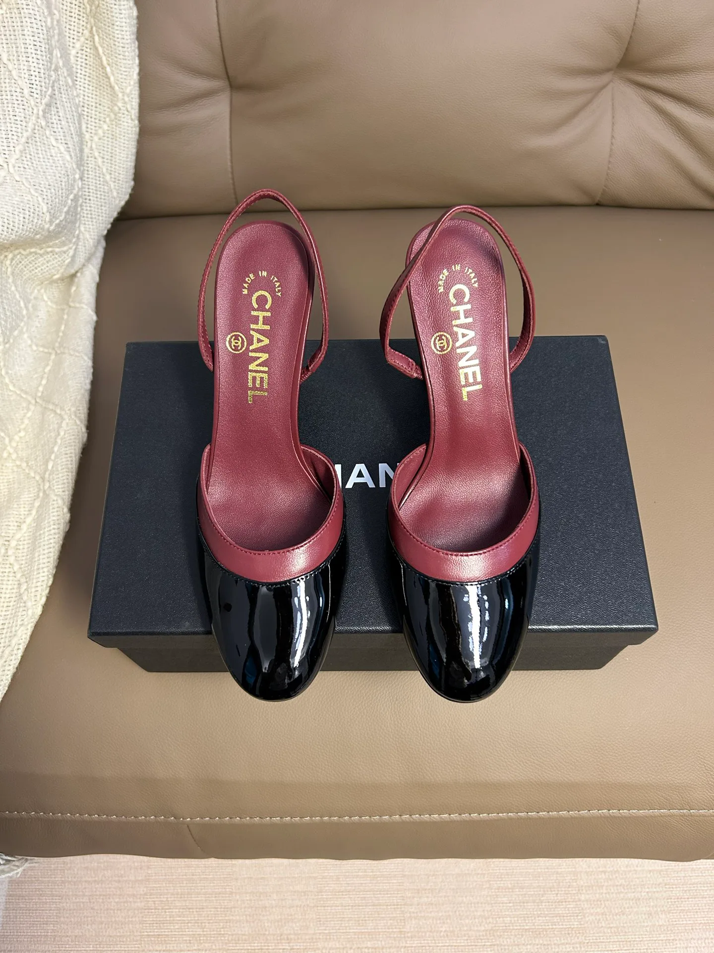 Туфли Женские Chanel 17510593