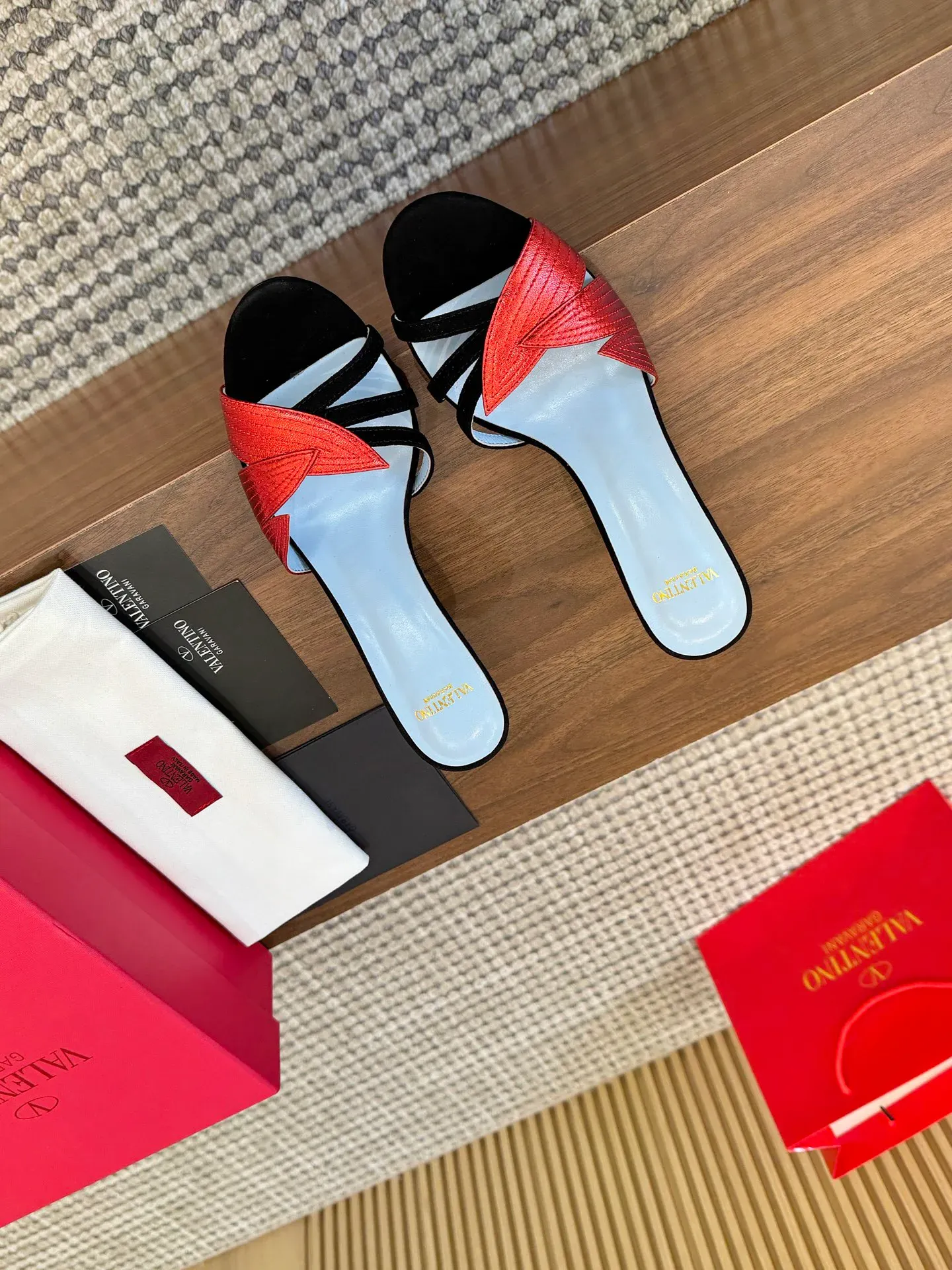 Босоножки Женские Valentino 1795548