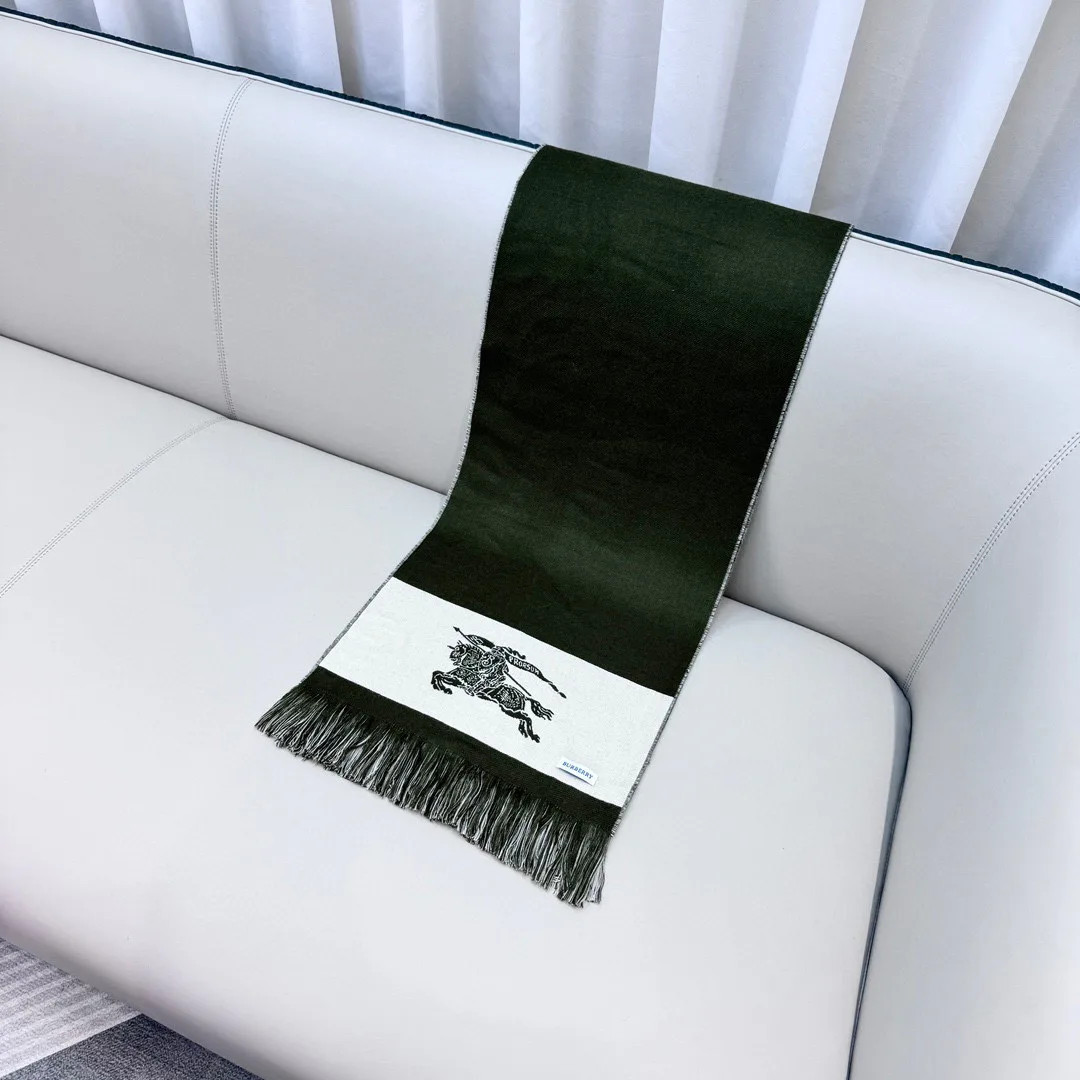 Шарфы Burberry 2245