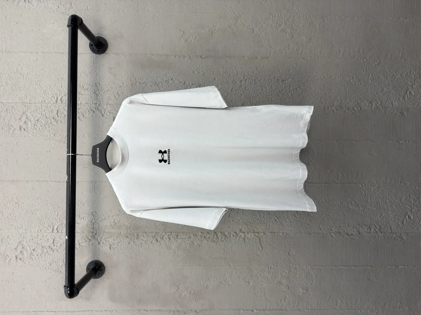 Футболки Женские Balenciaga 32497