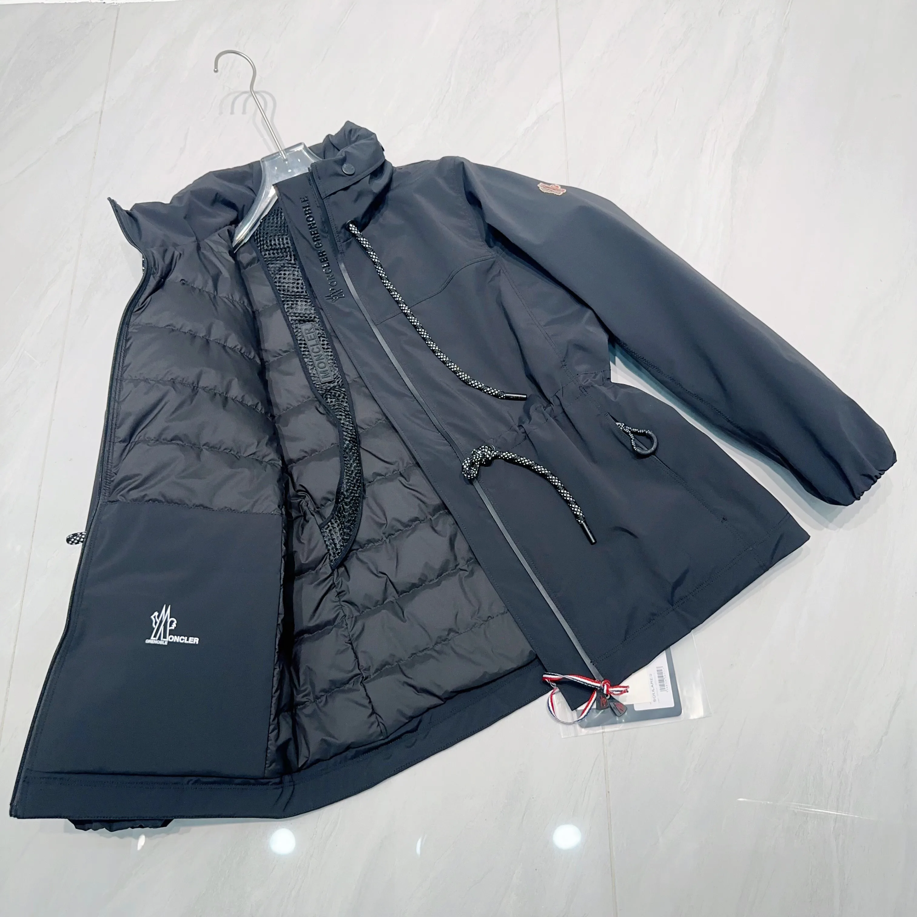 Куртки И Пуховики Женские Moncler 18710264