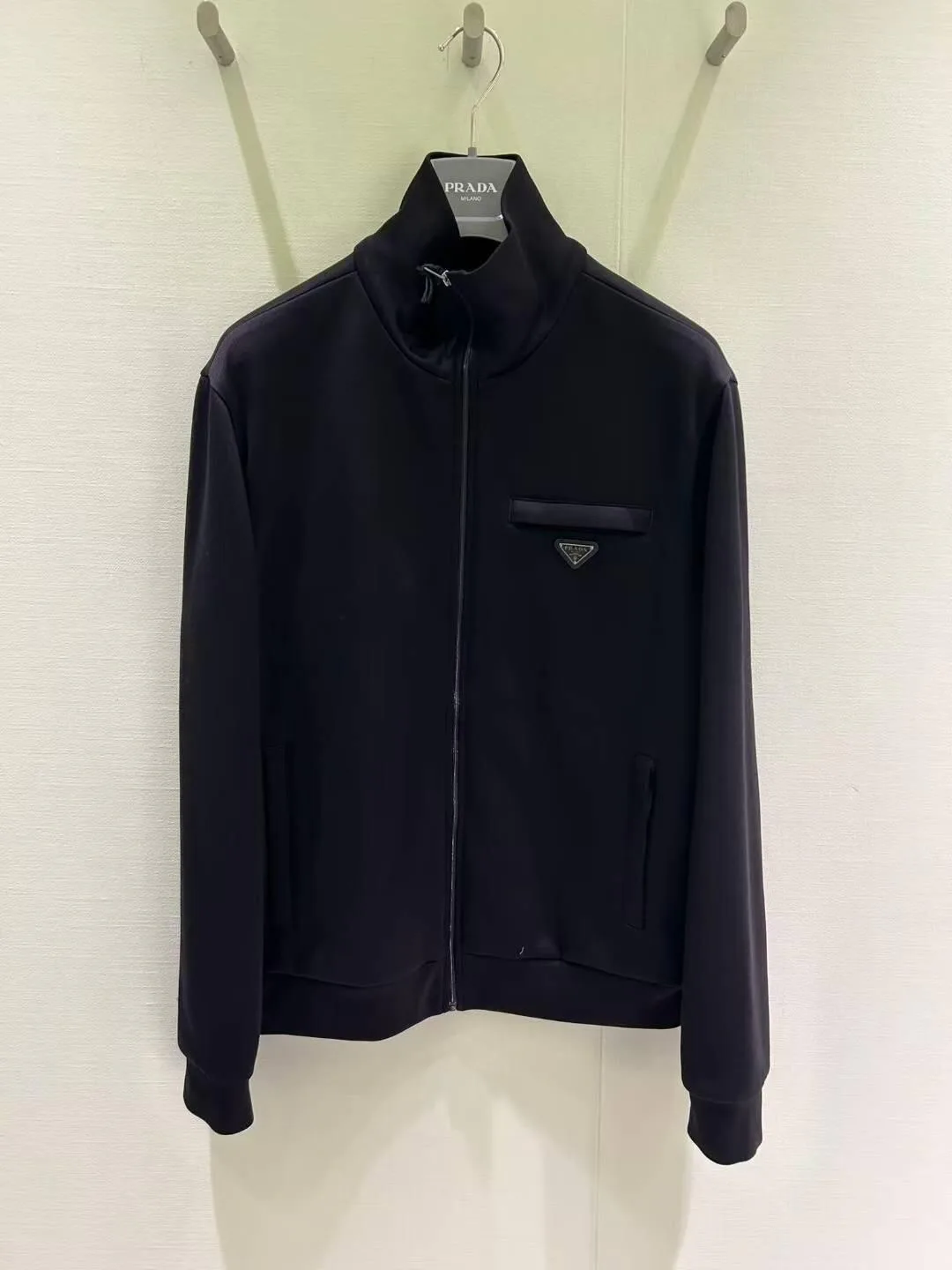 Куртки И Пуховики Мужские Prada 8973505