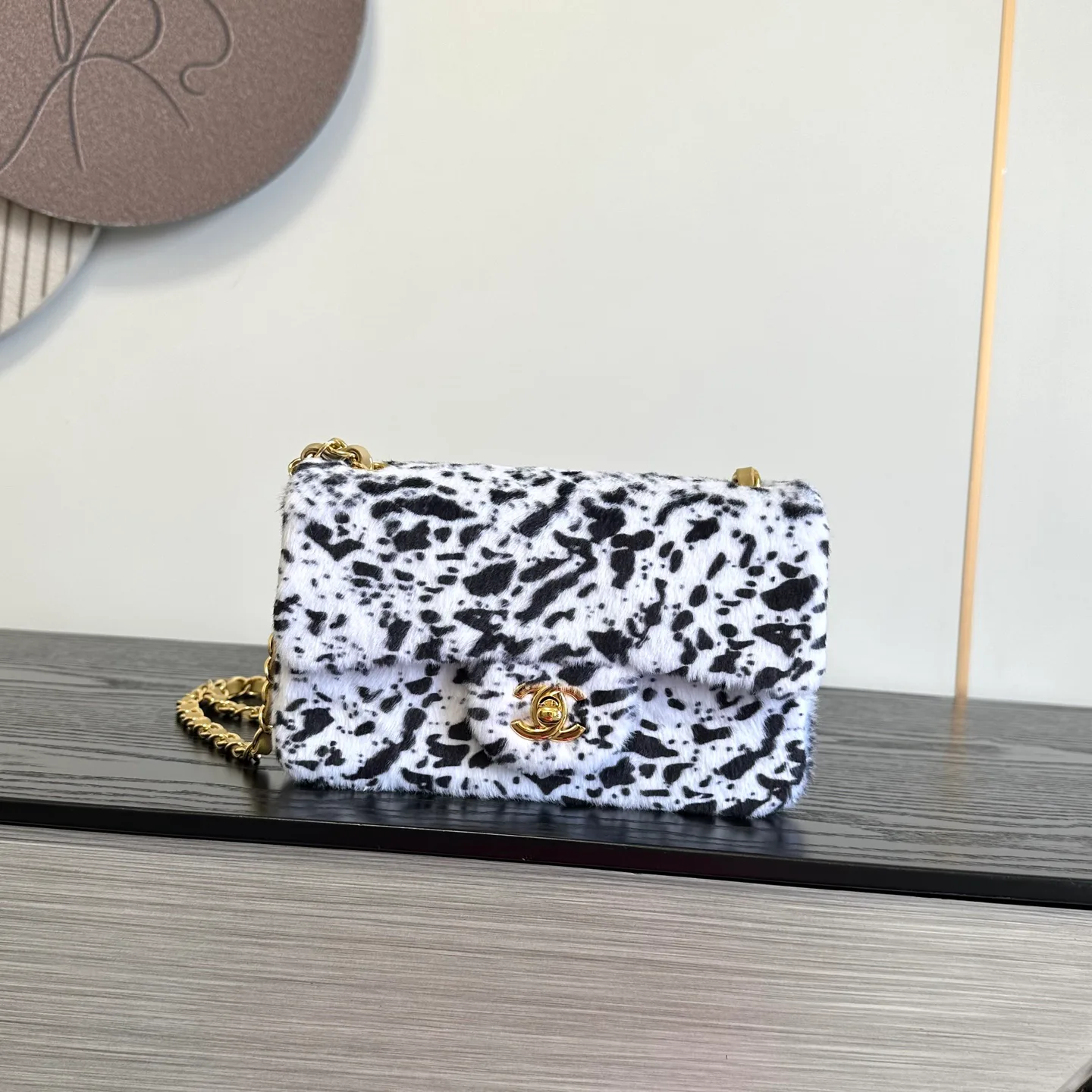 Классические Сумки Женские Chanel 18186176