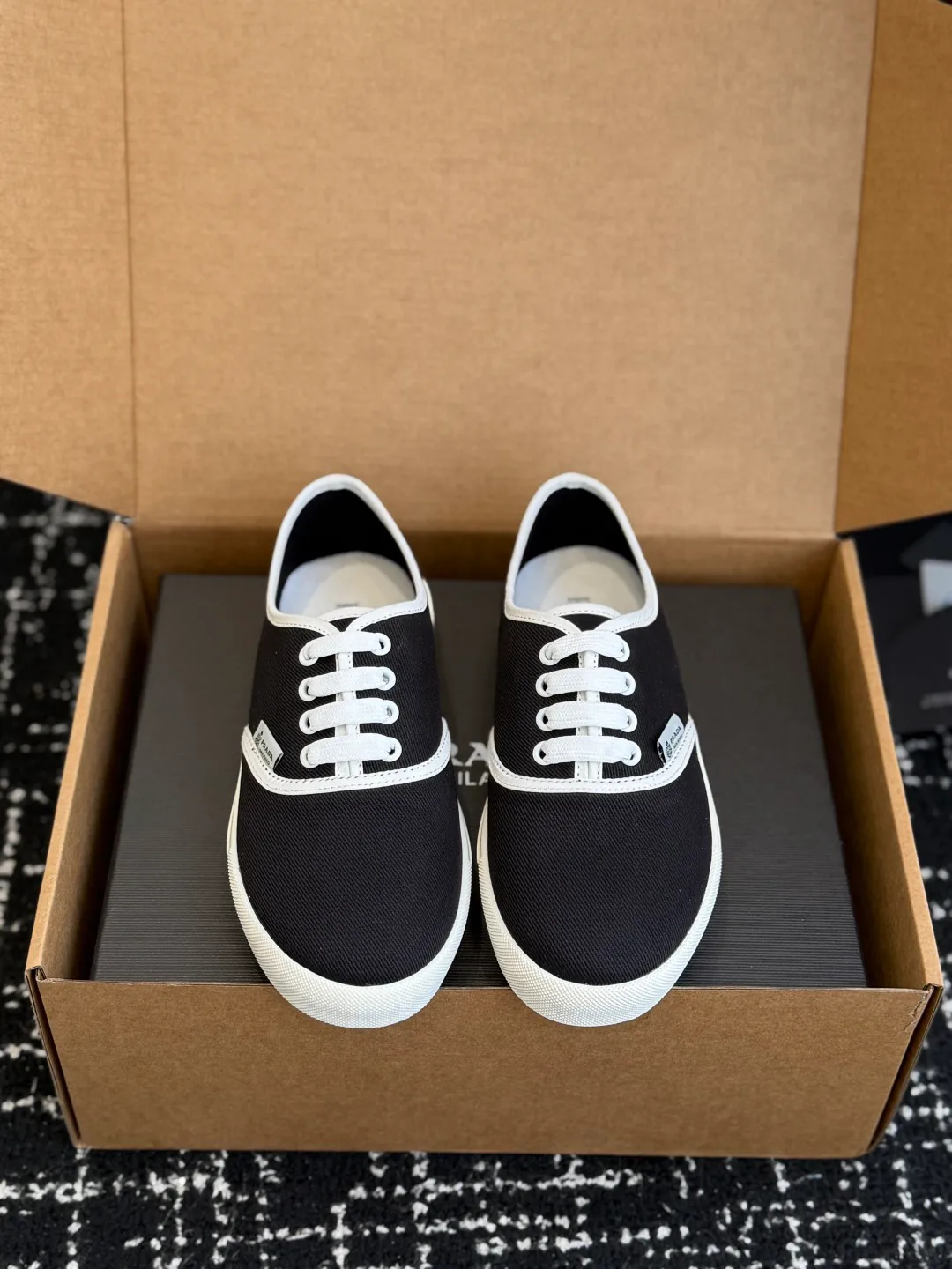 Кеды Женские Prada 5014984