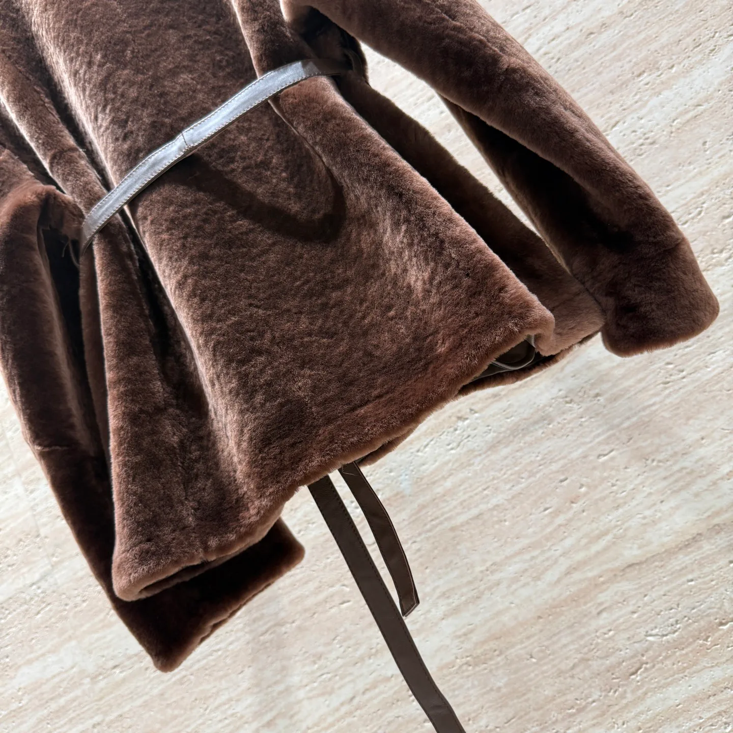 Кожаные Куртки И Дублёнки Женские Loro Piana 662190