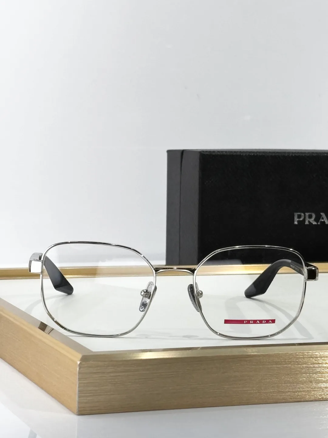 Очки Prada 109307