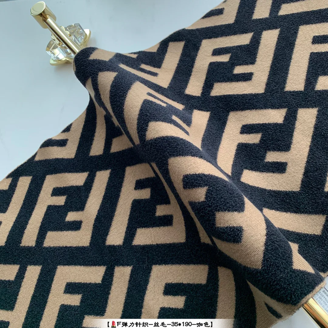 Шарфы Fendi 1547483