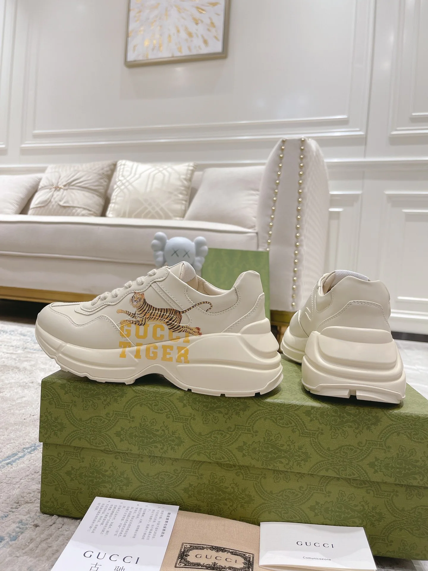 Кроссовки Женские Gucci 375820