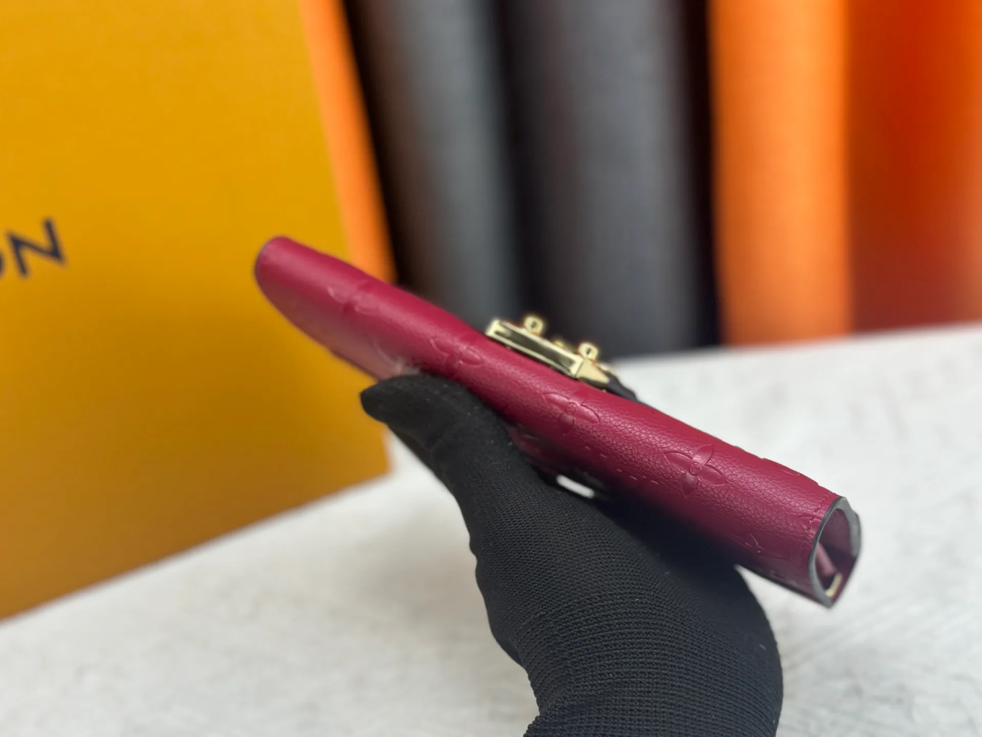 Кошельки Louis Vuitton 32837