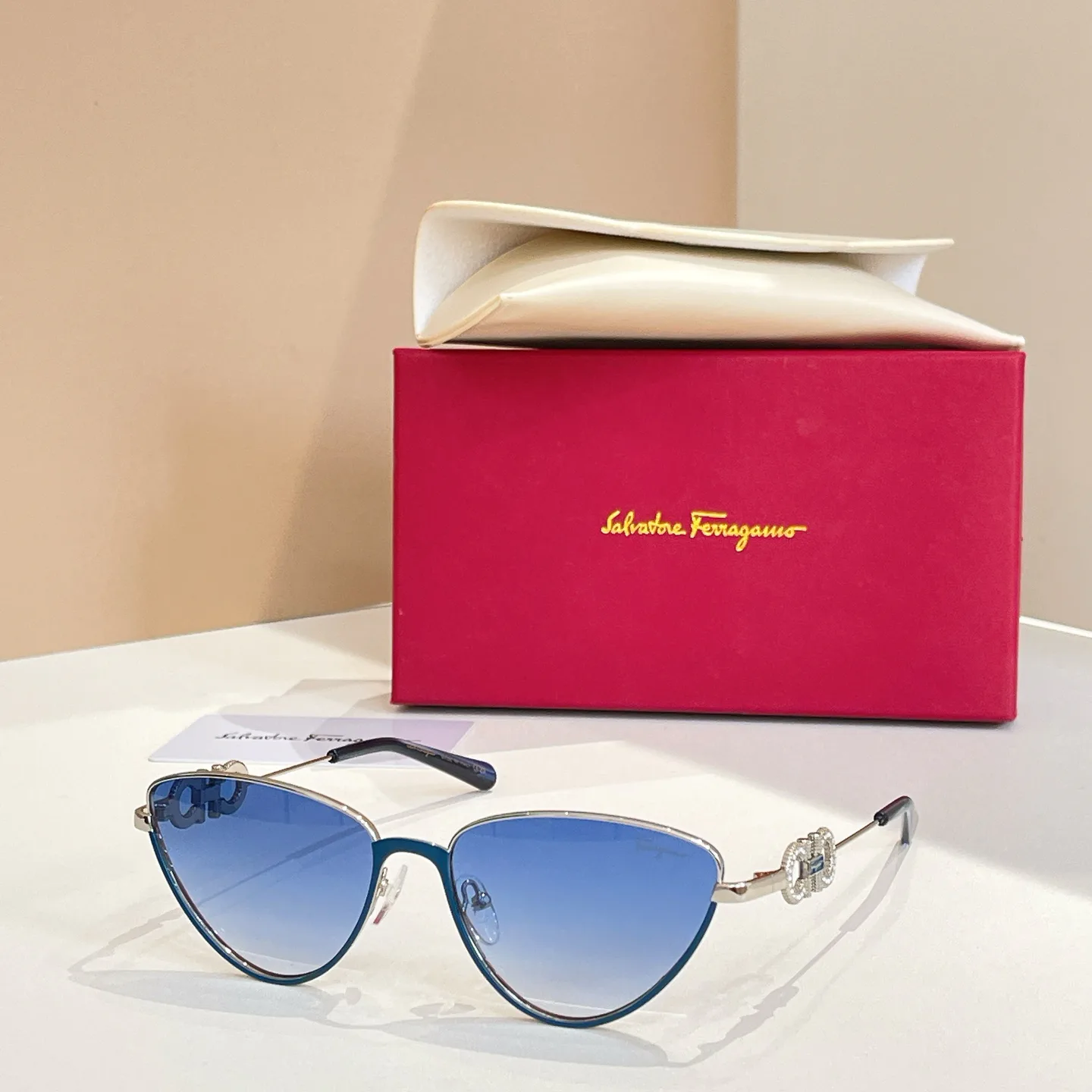 Очки Salvatore Ferragamo 231839