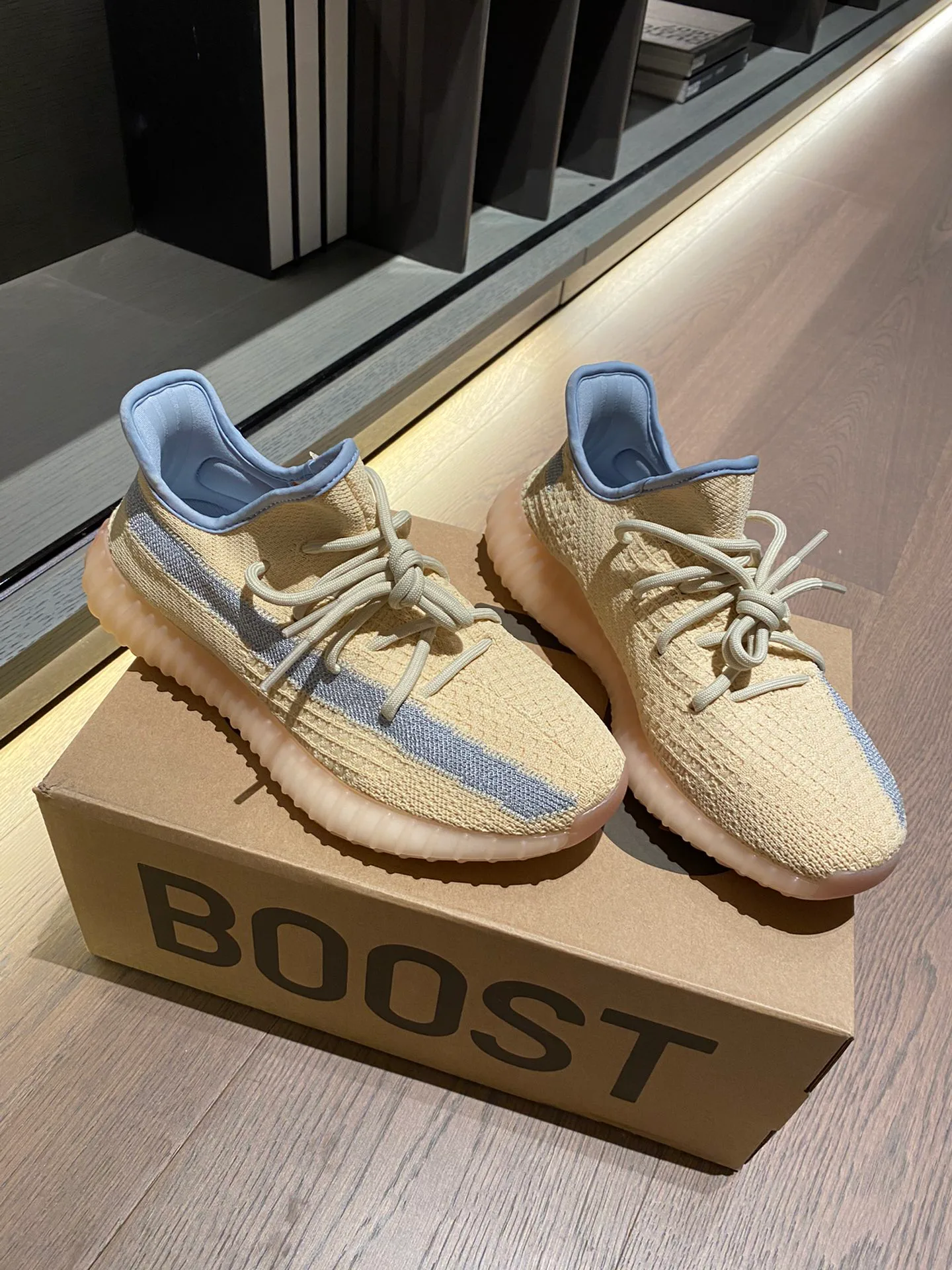 Кроссовки Женские Yeezy 1091288