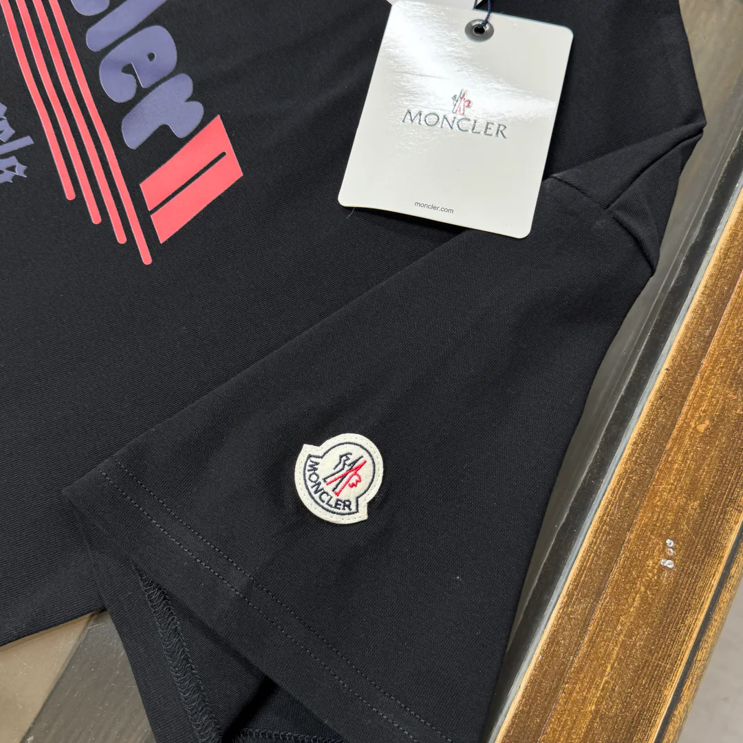 Футболки Женские Moncler 10620034