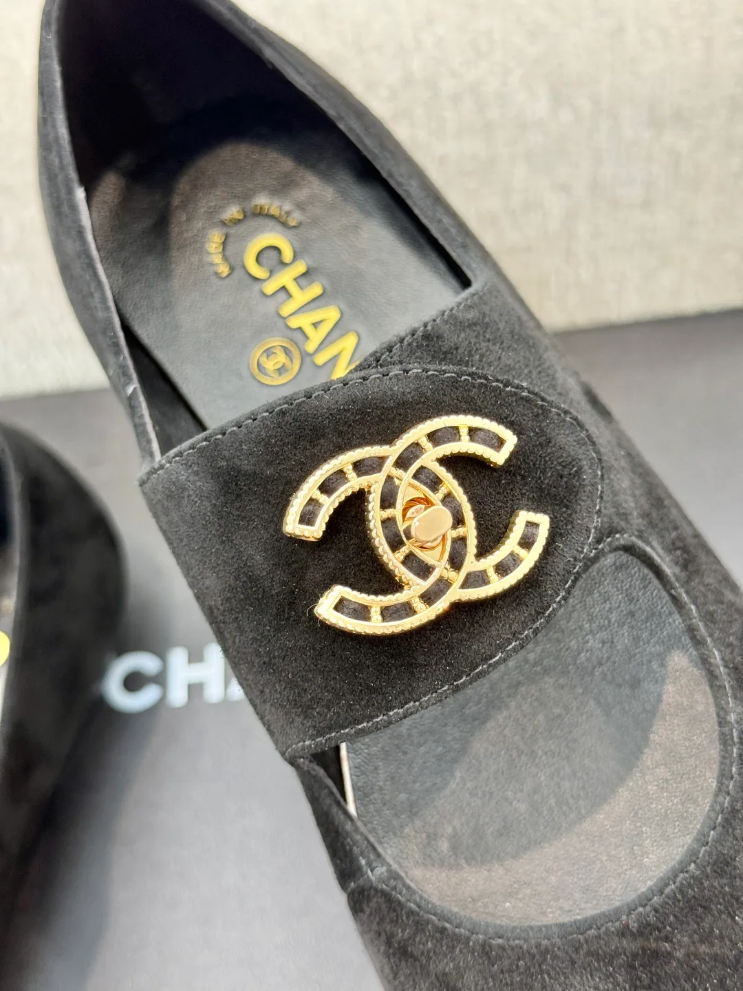 Туфли Женские Chanel 17893509