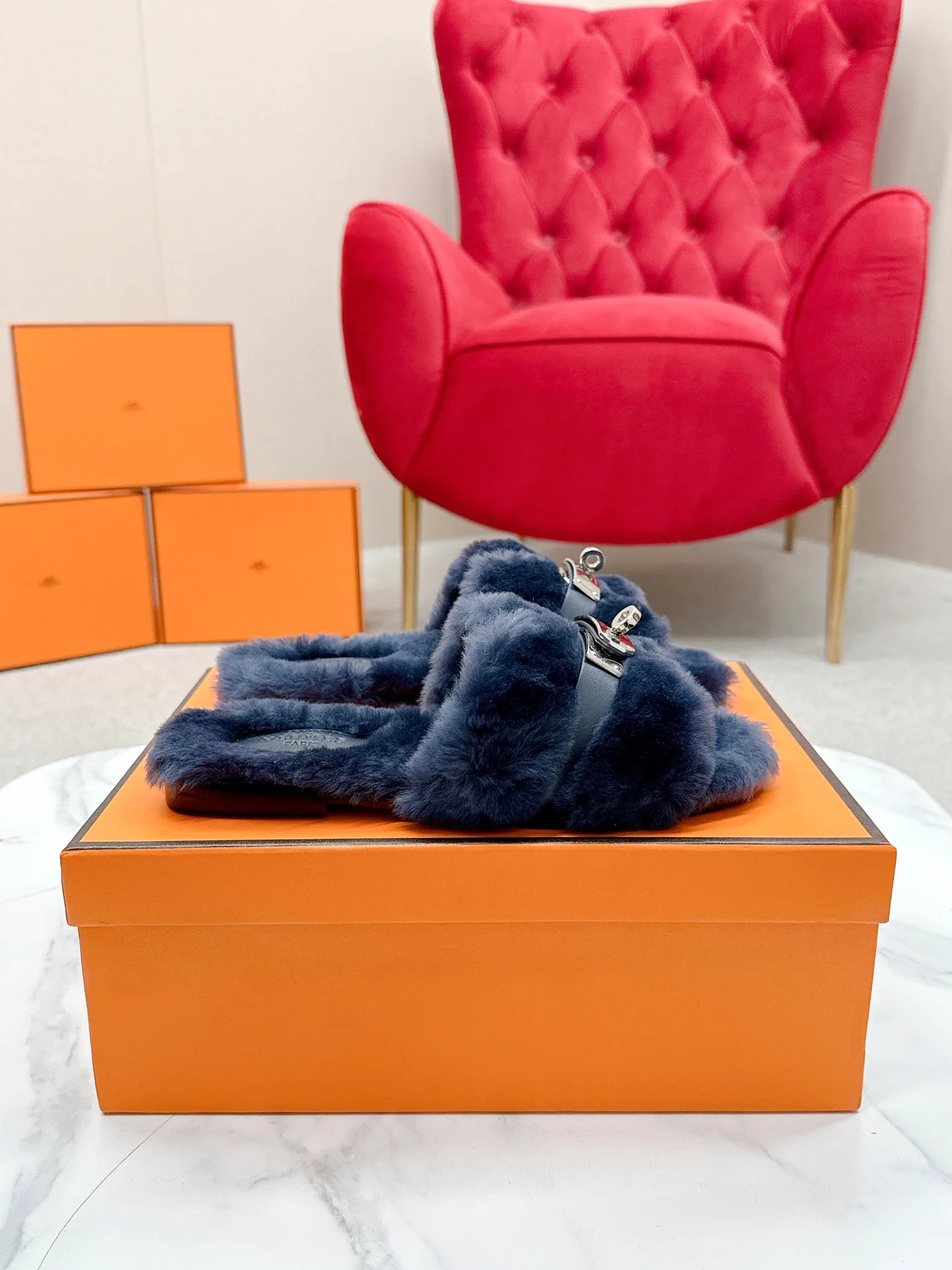 Тапочки Женские Hermes 18235670