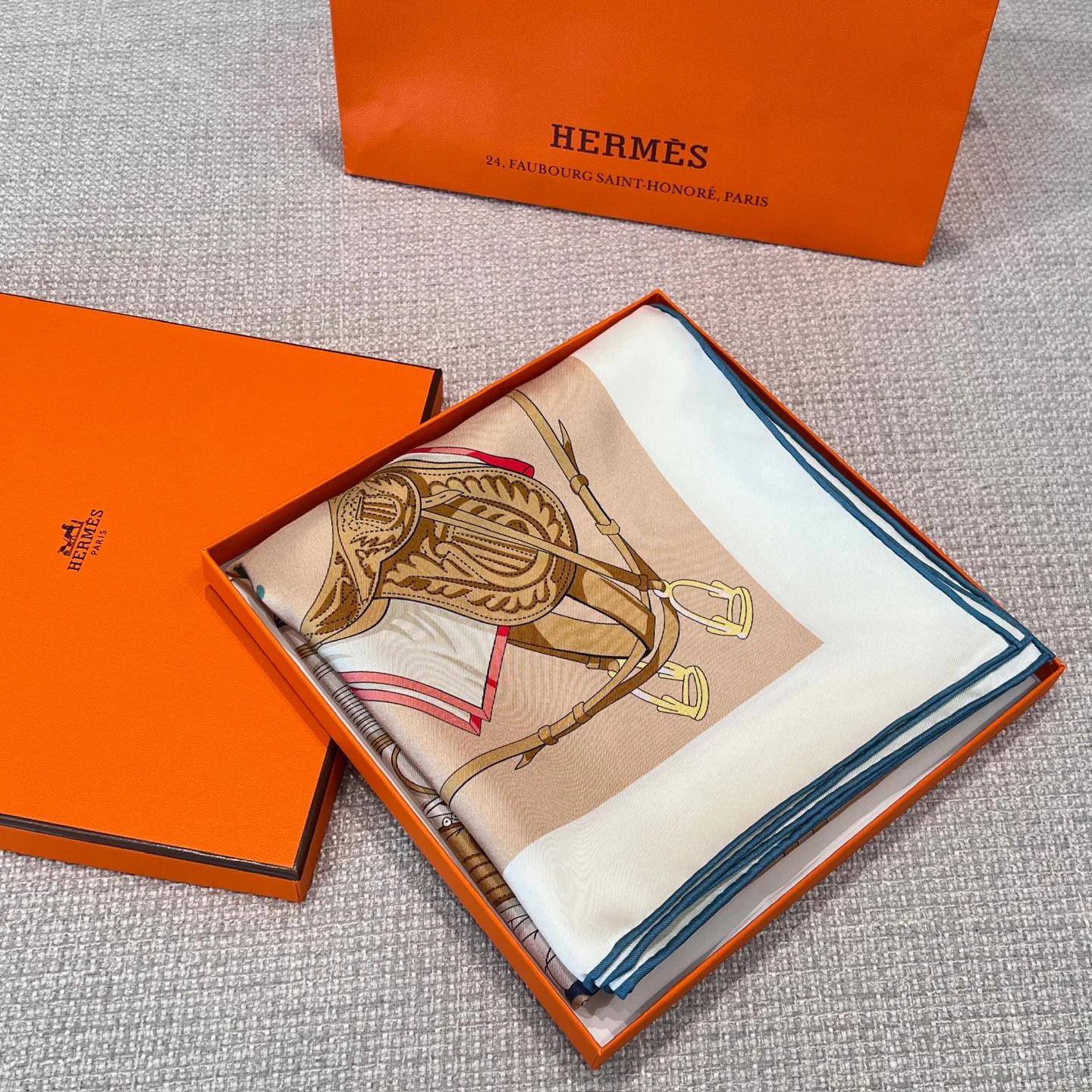 Платки Hermes 12737686