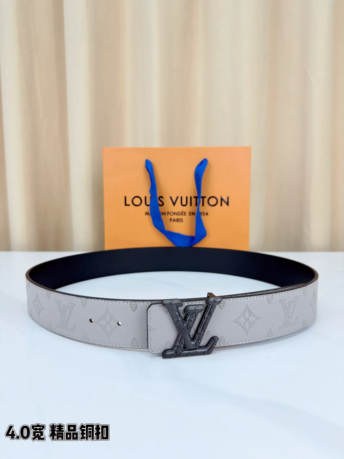 Ремни Louis Vuitton 1045489
