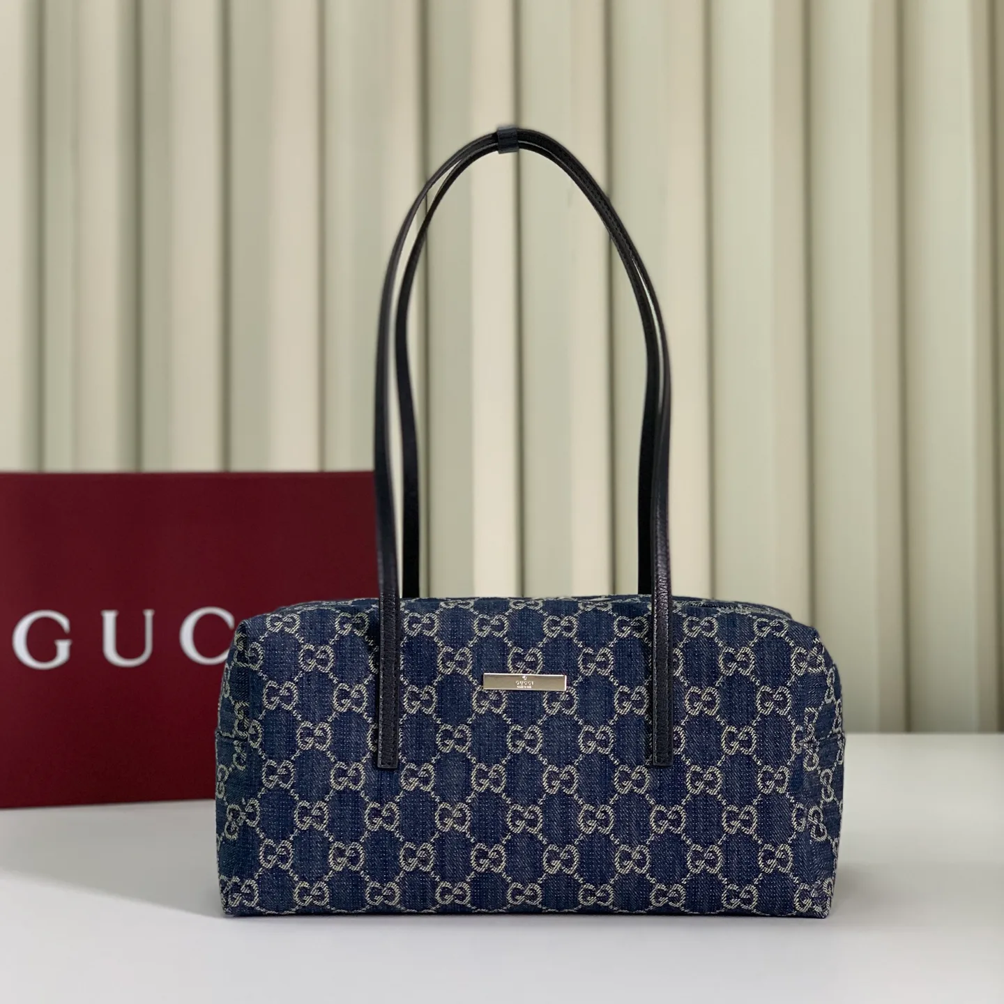 Классические Сумки Женские Gucci 17585990