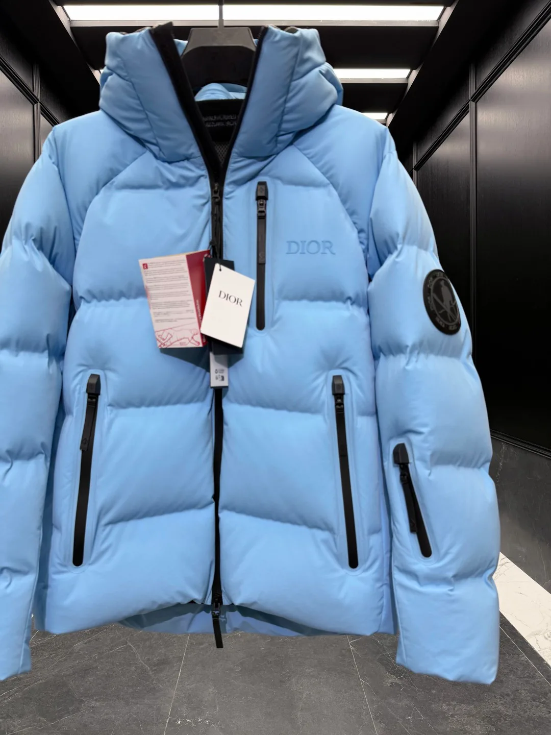 Куртки И Пуховики Женские Christian Dior 18007712