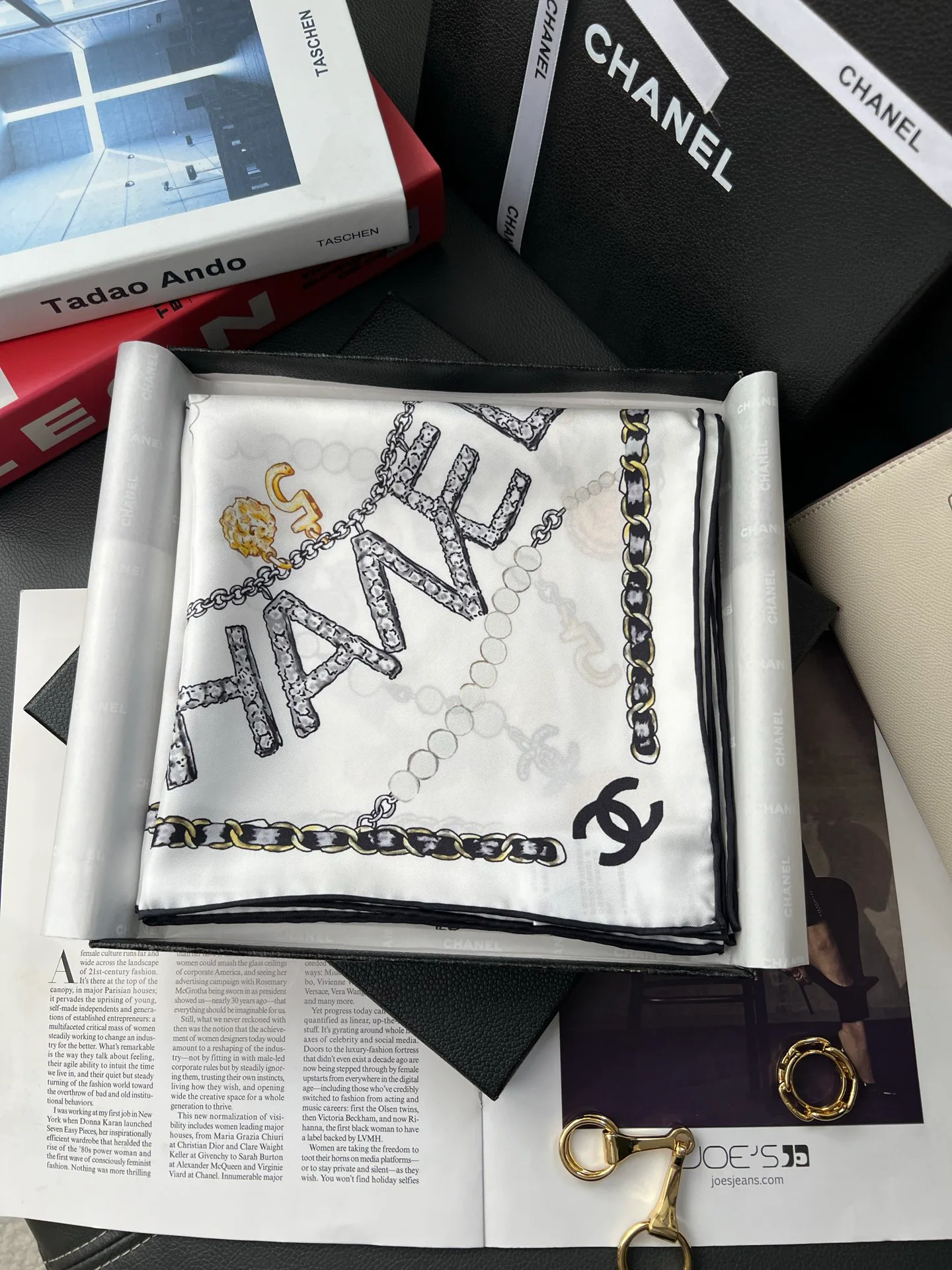 Платки Chanel 13980586
