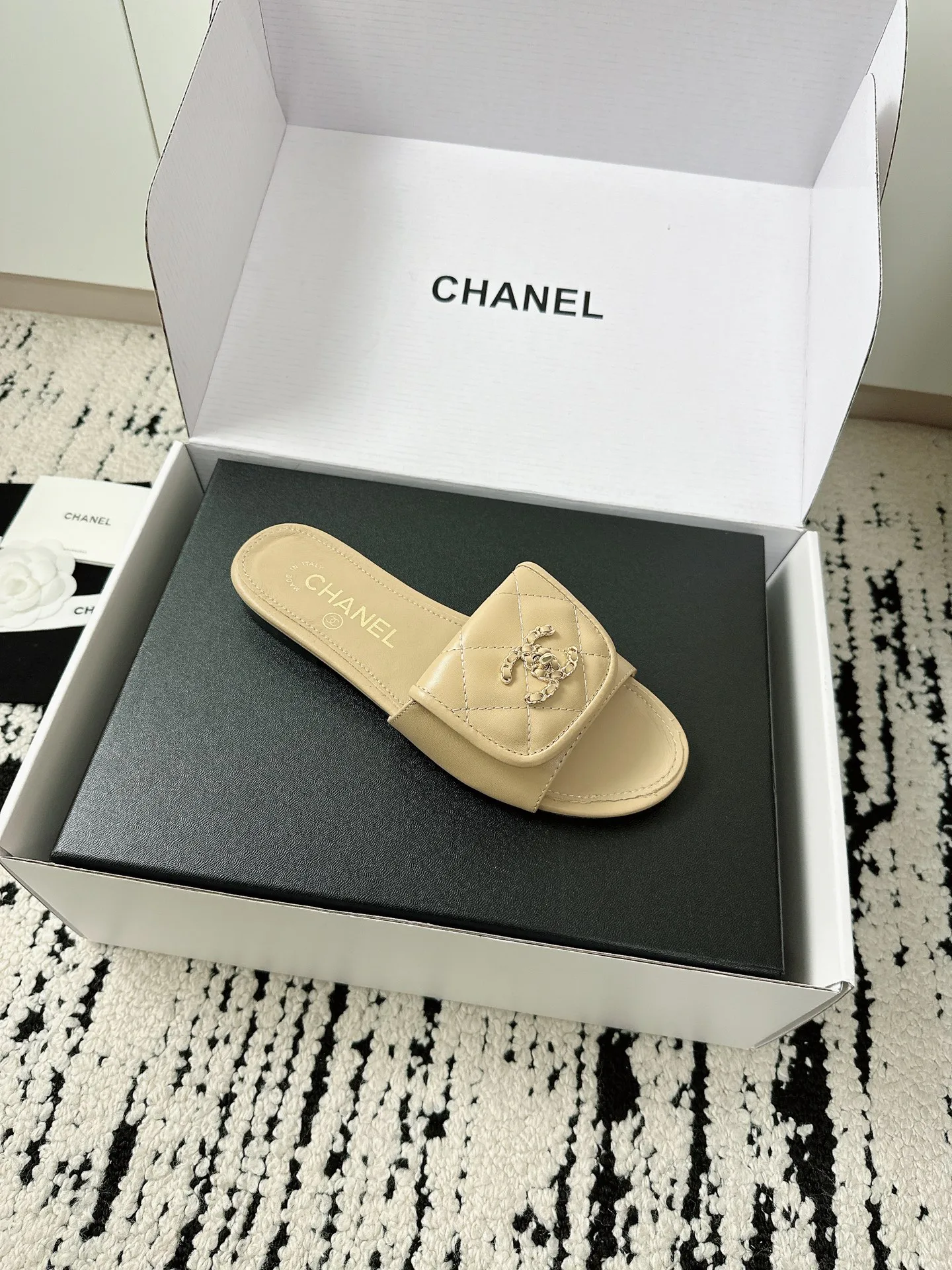 Шлепанцы Женские Chanel 11026191